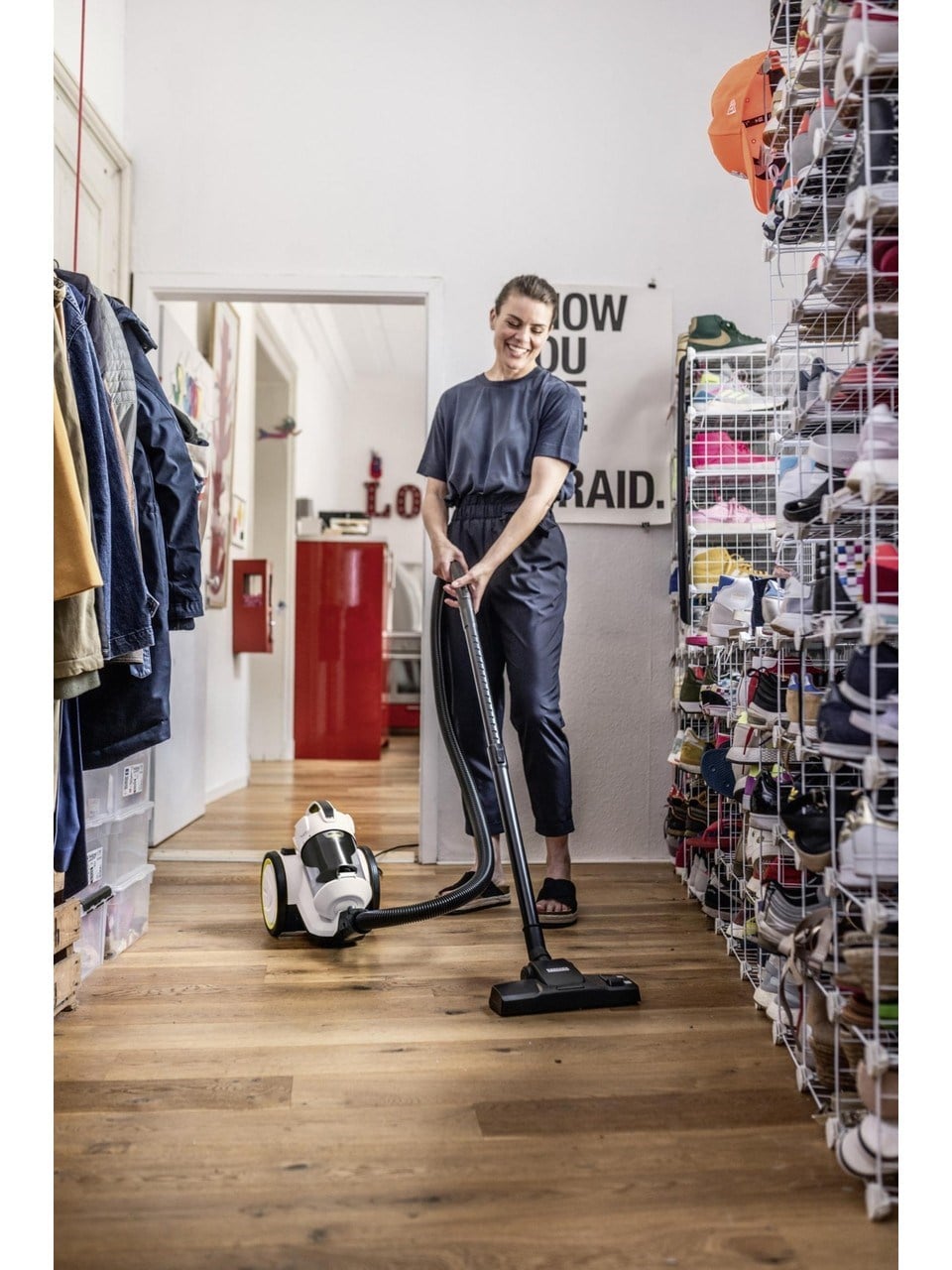 Karcher VC 3 ERP 700 W Toz Torbasız Süpürge