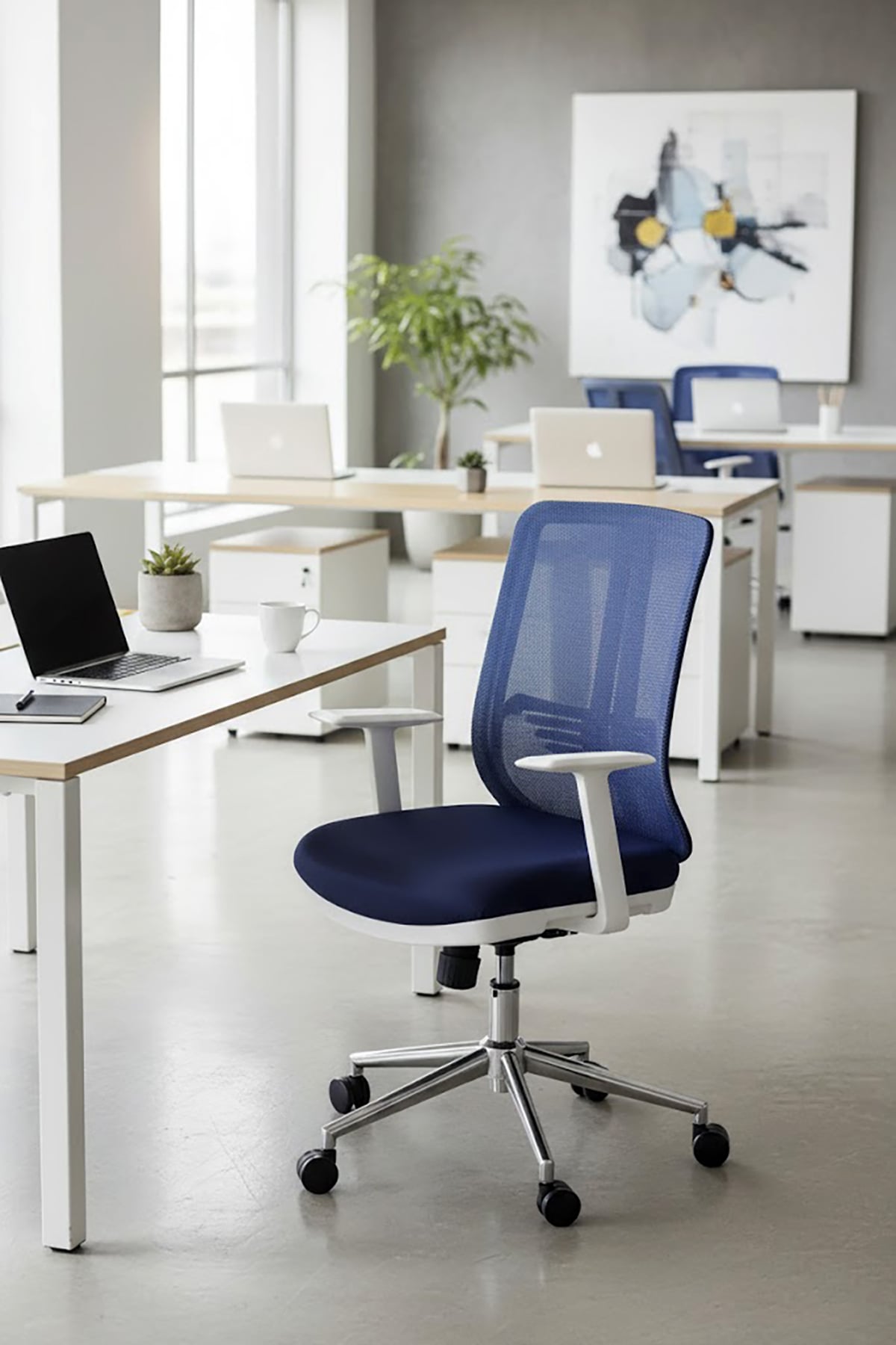 Ofisbazaar UP Beyaz Fileli Çalışma Koltuğu | Ergonomik Şef ve Toplantı Koltuğu Lacivert