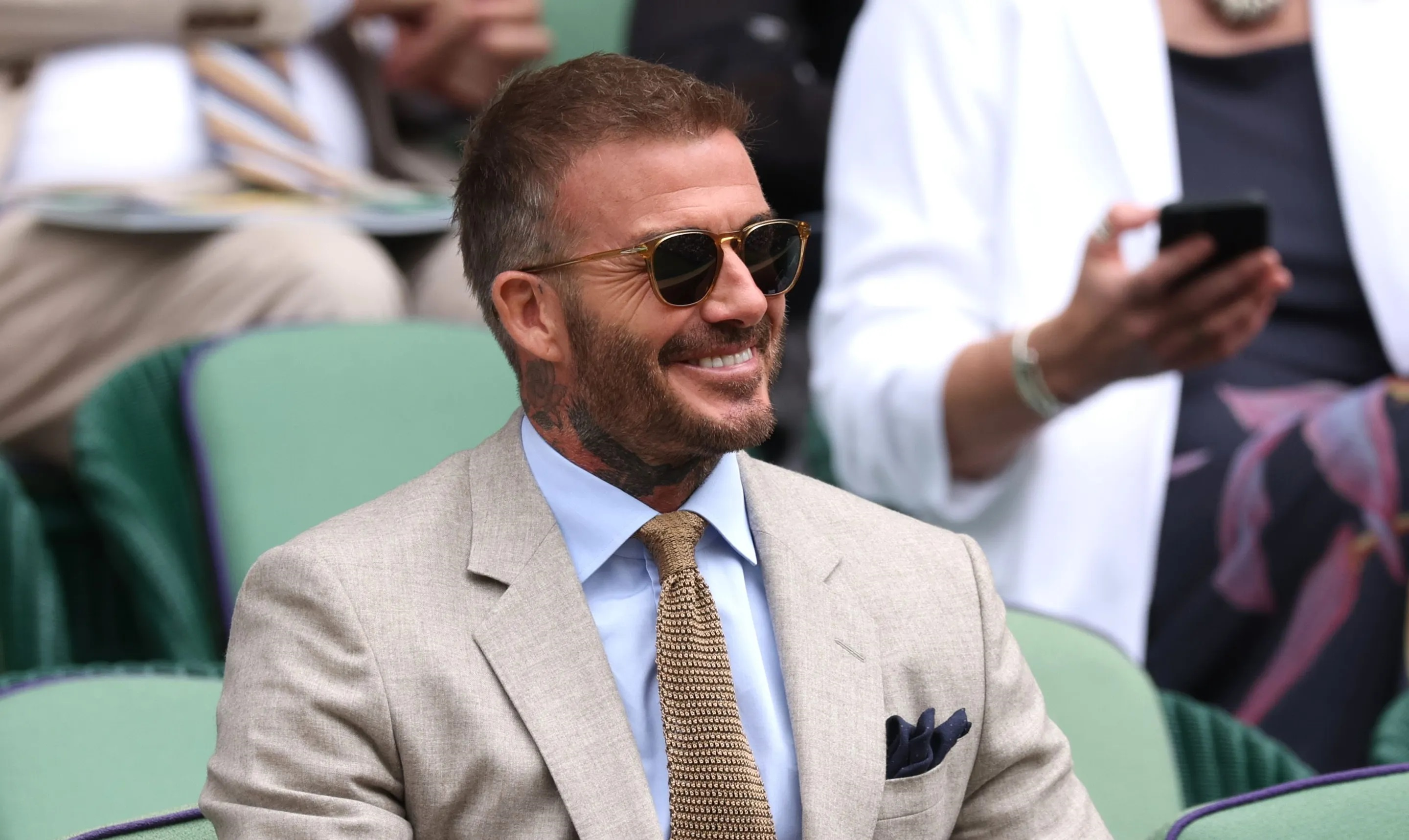 DAVİD BECKHAM DB 1160/S 40GQT 51