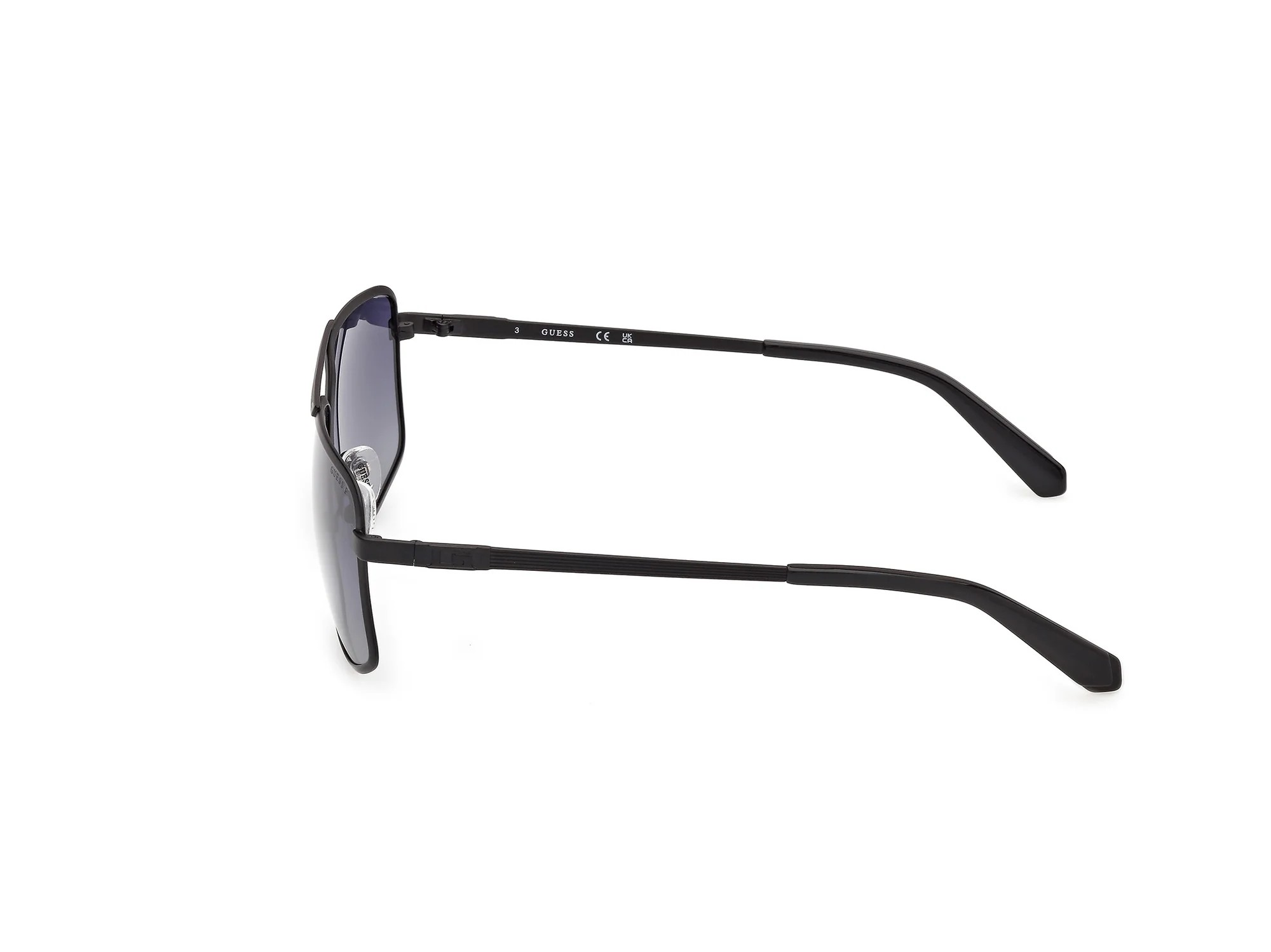 GUESS GU 00208 02D 57