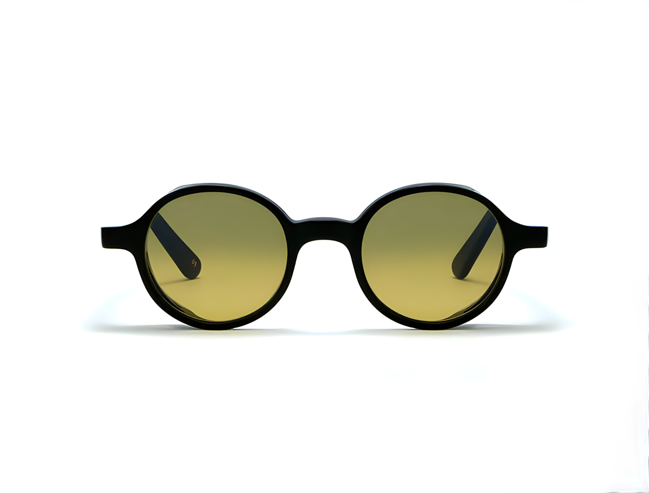 L.G.R L.G.R Reunion Explorer Black 01/Yel Photochromic 5505 48-23
