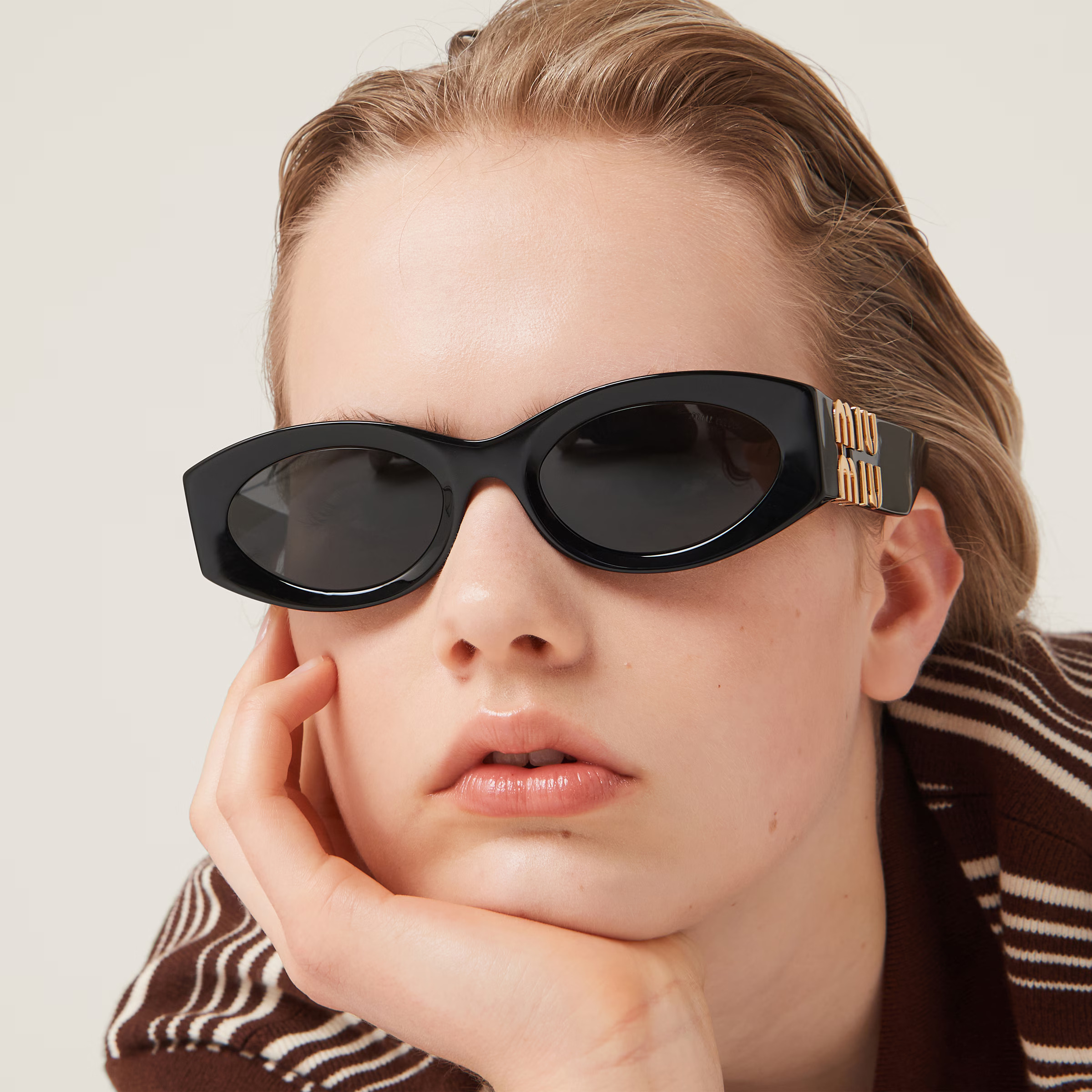 MIU MIU SMU 11W 1AB5S0 54