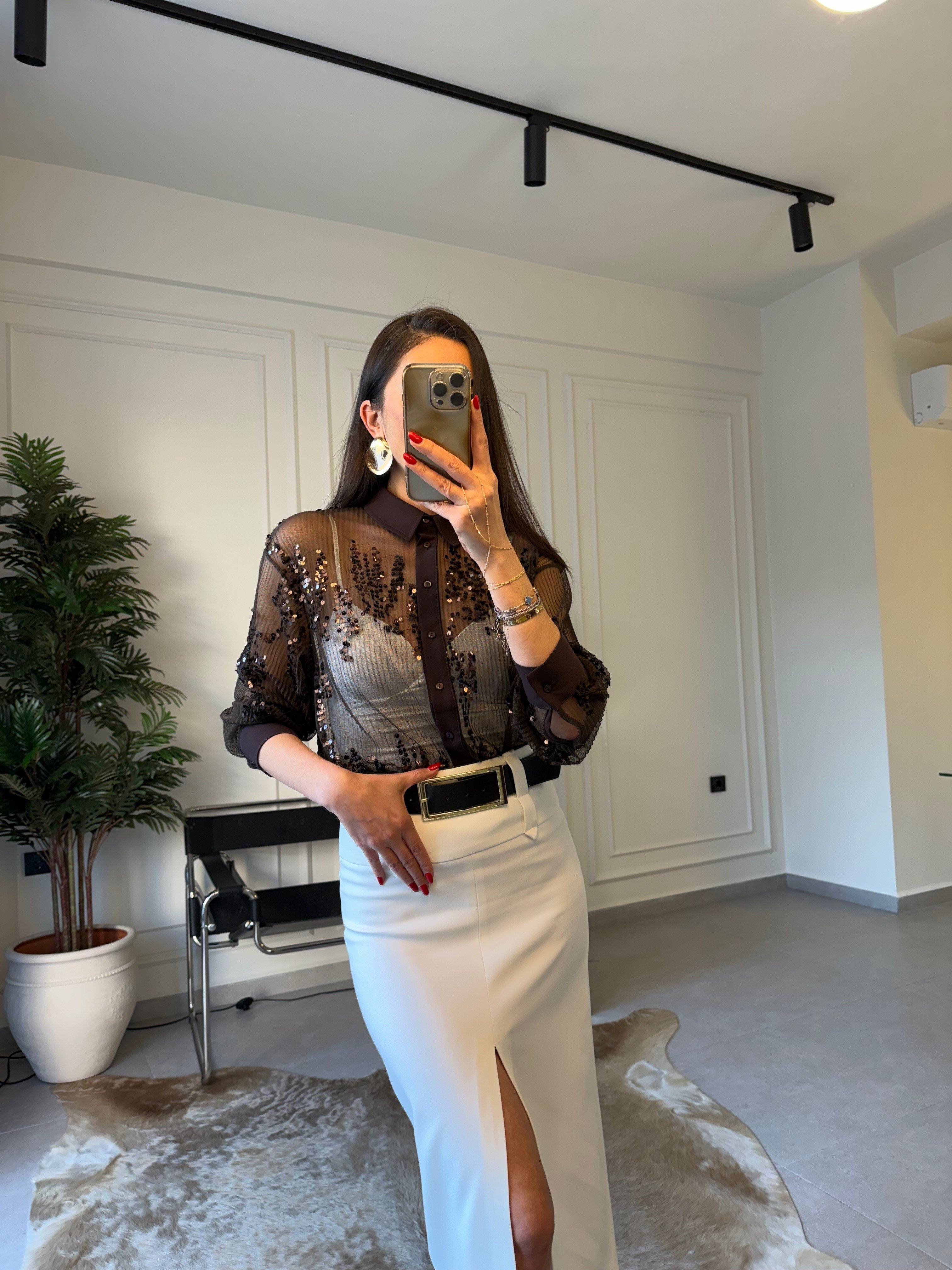 Acıkahve Pullu Garnilli Gömlek