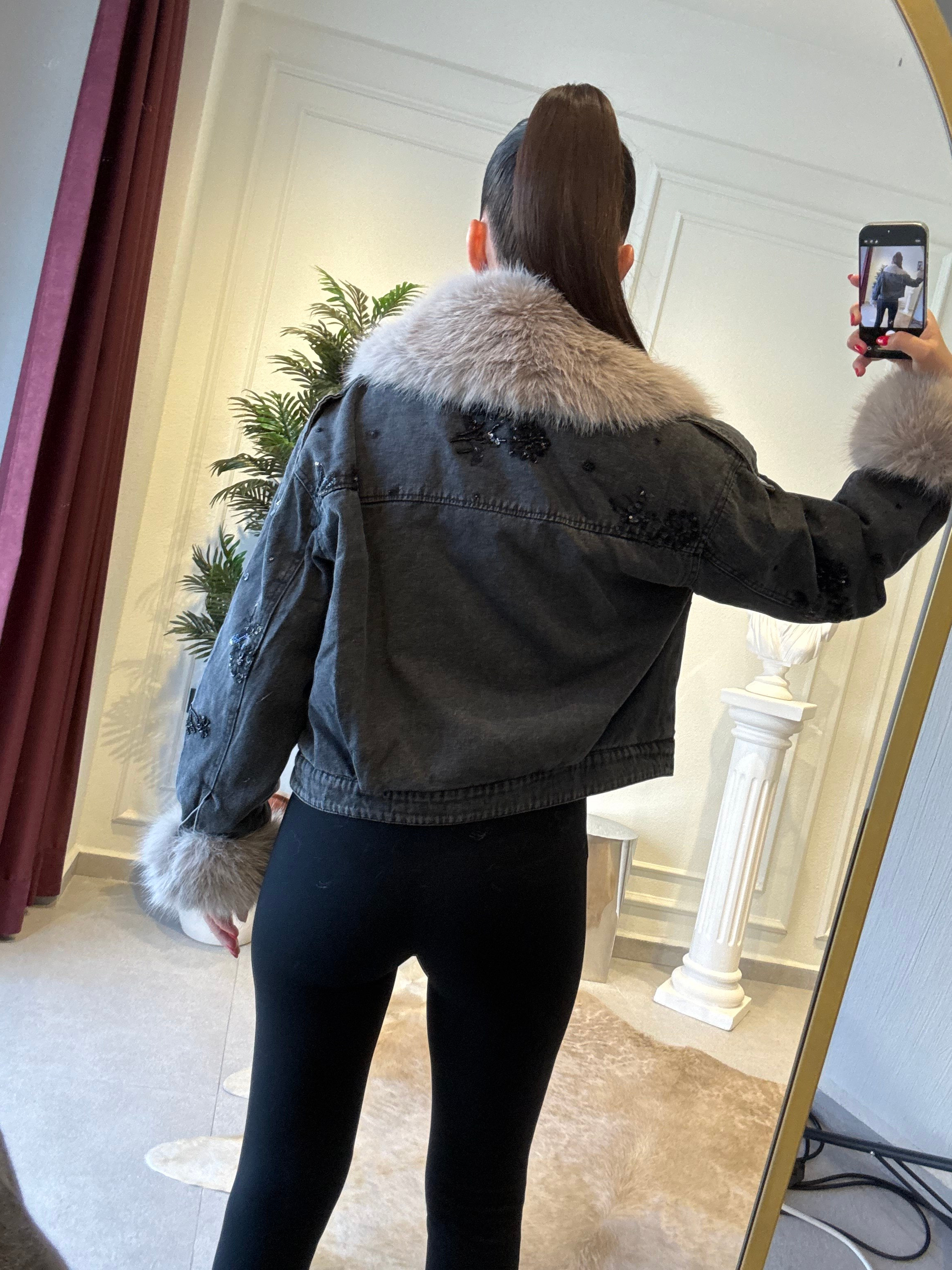 Antrasit İşleme Detaylı Kürklü Denim Ceket