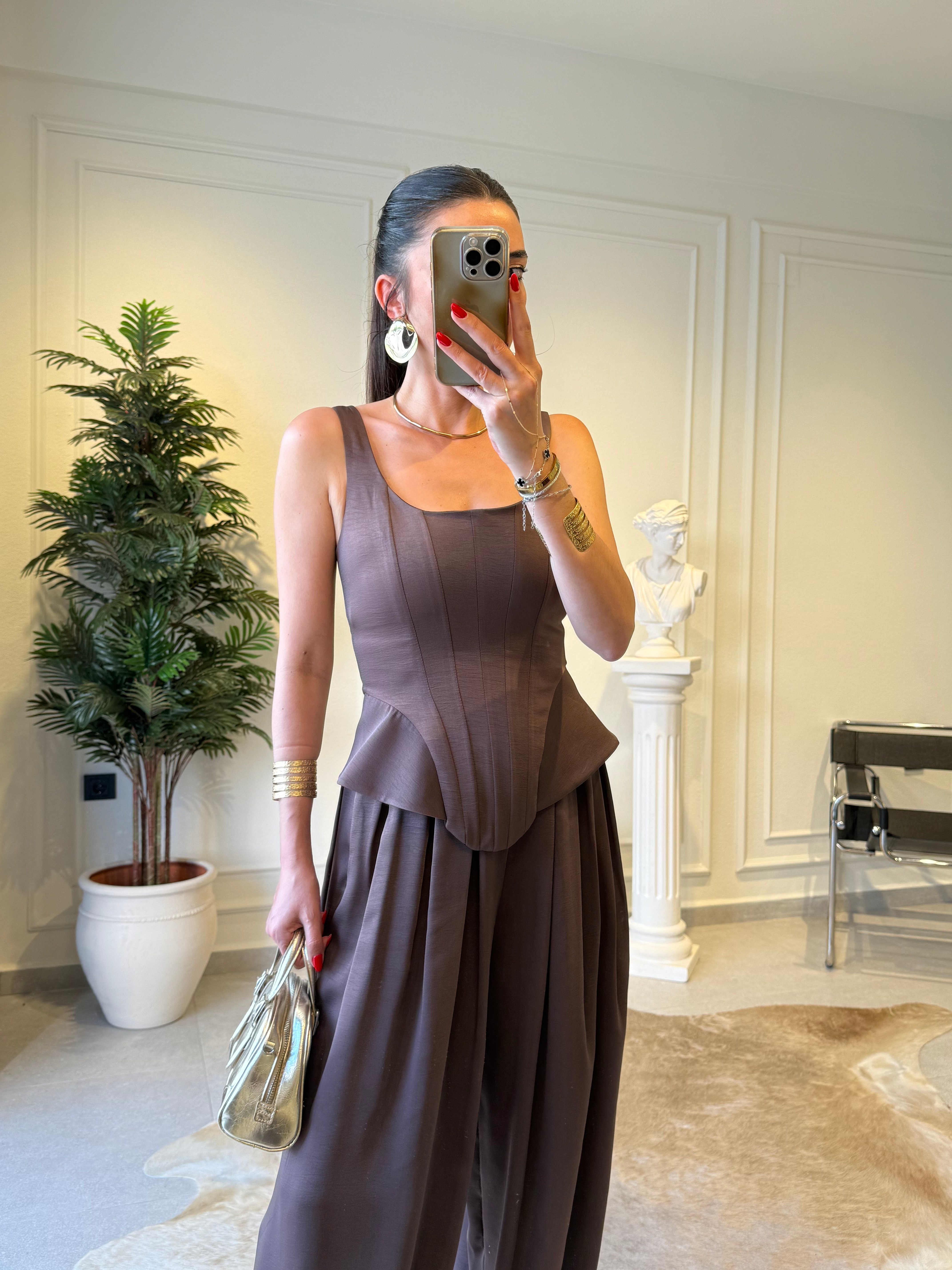 Kahve Fermuarlı Balenli Korse Bluz