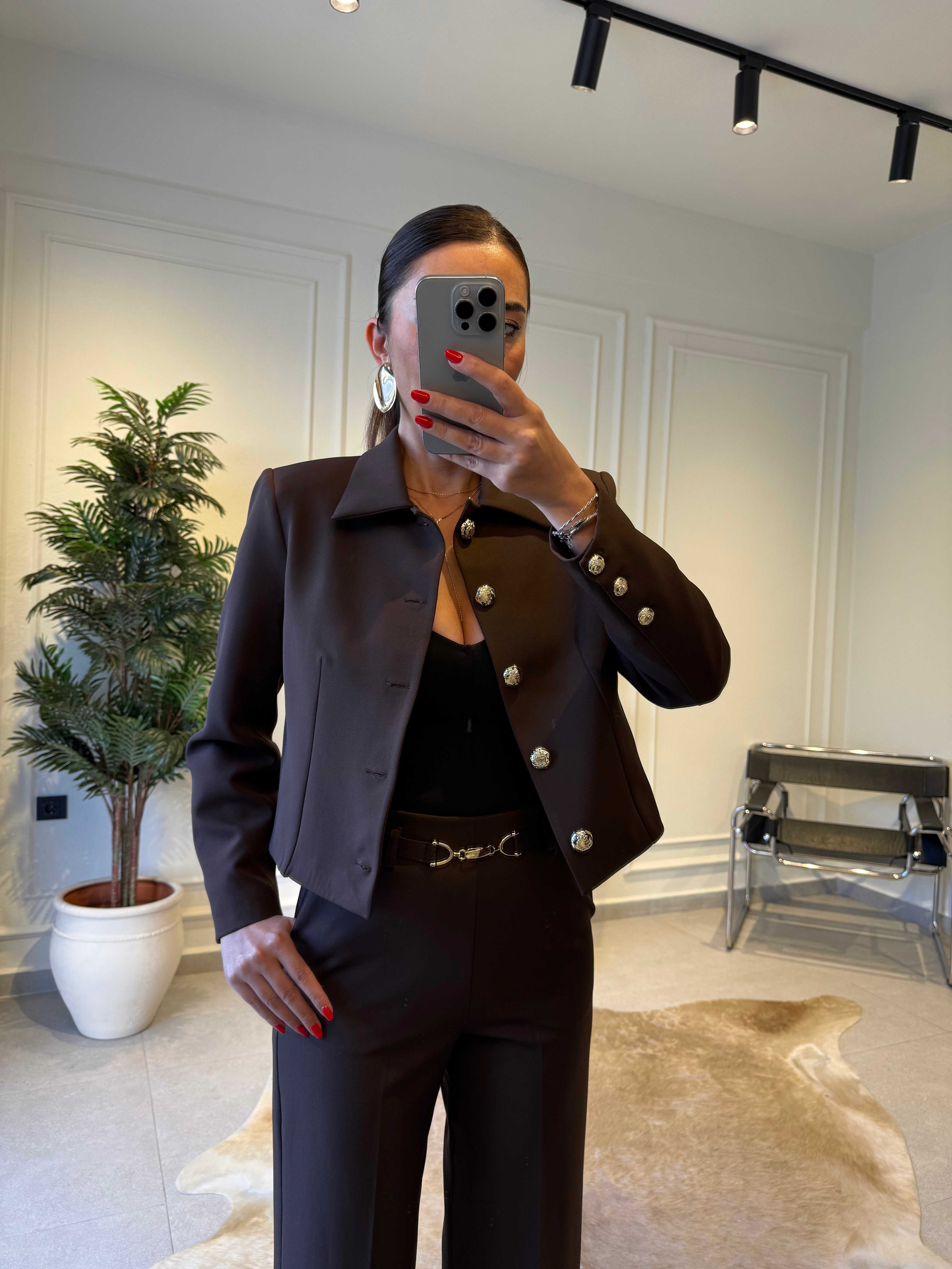 Kahve Gold Düğme Detaylı Ceket 