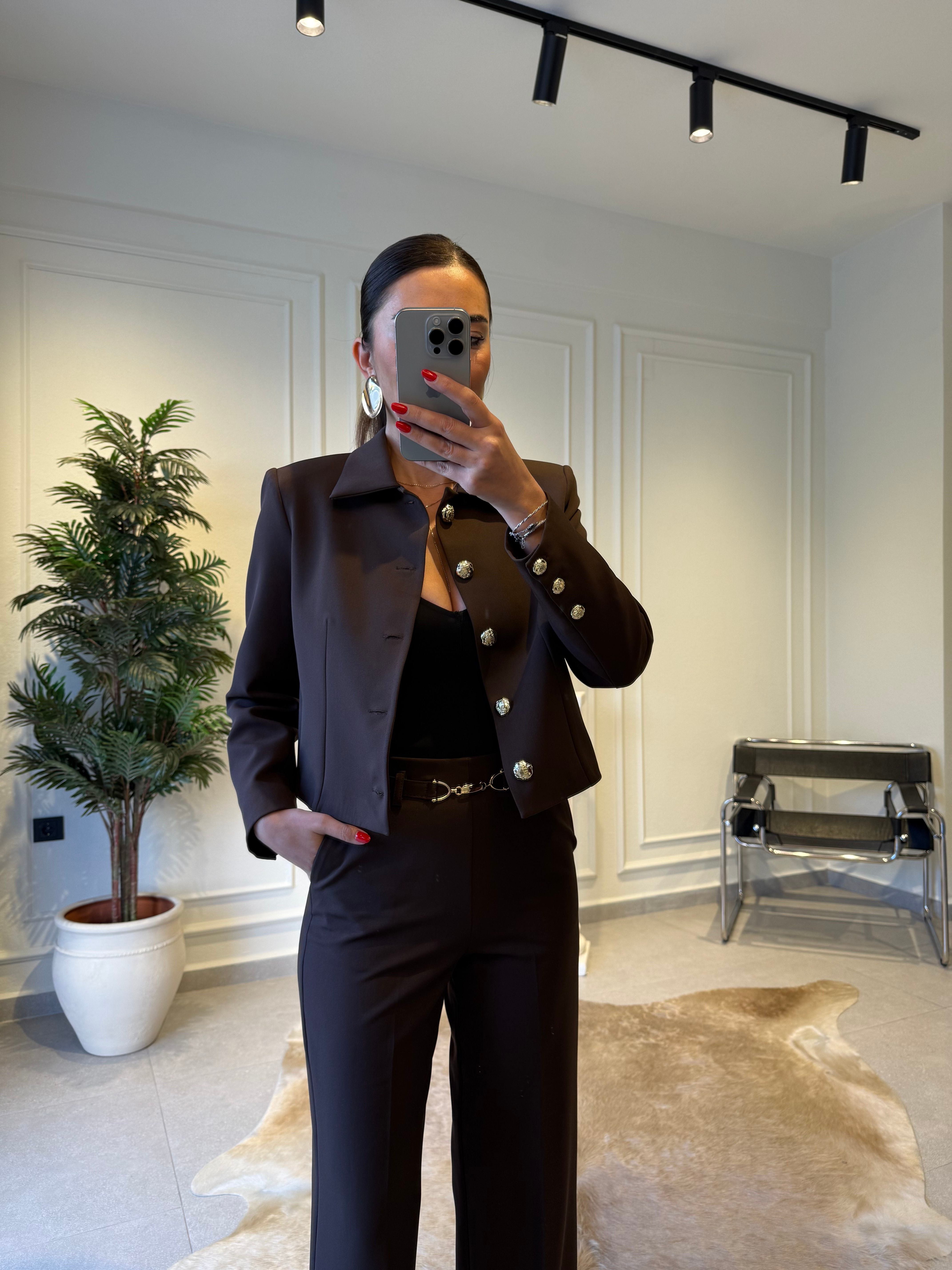 Kahve Gold Düğme Detaylı Ceket 