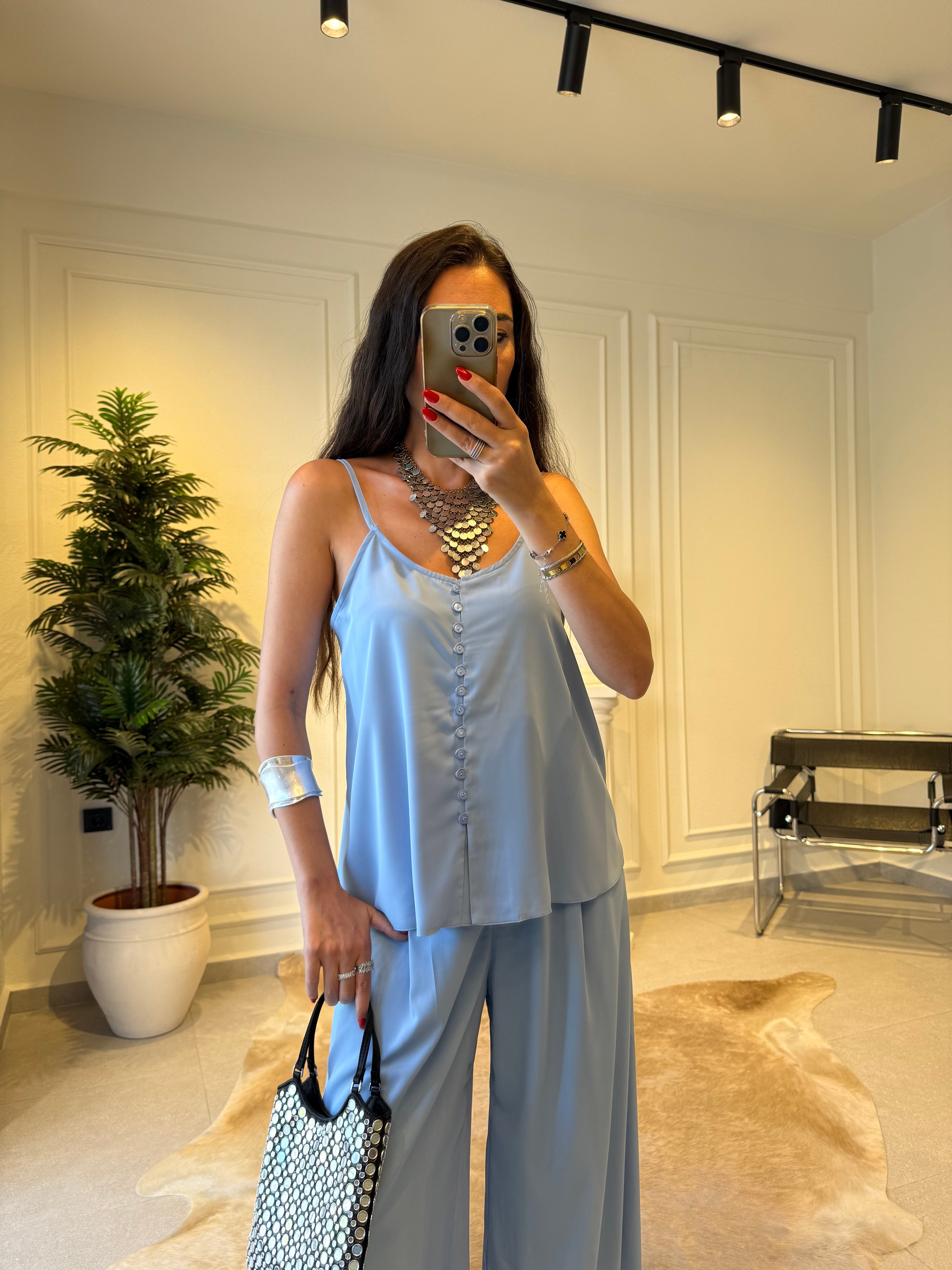 Mavi Sıralı Düğmeli Askılı Bluz