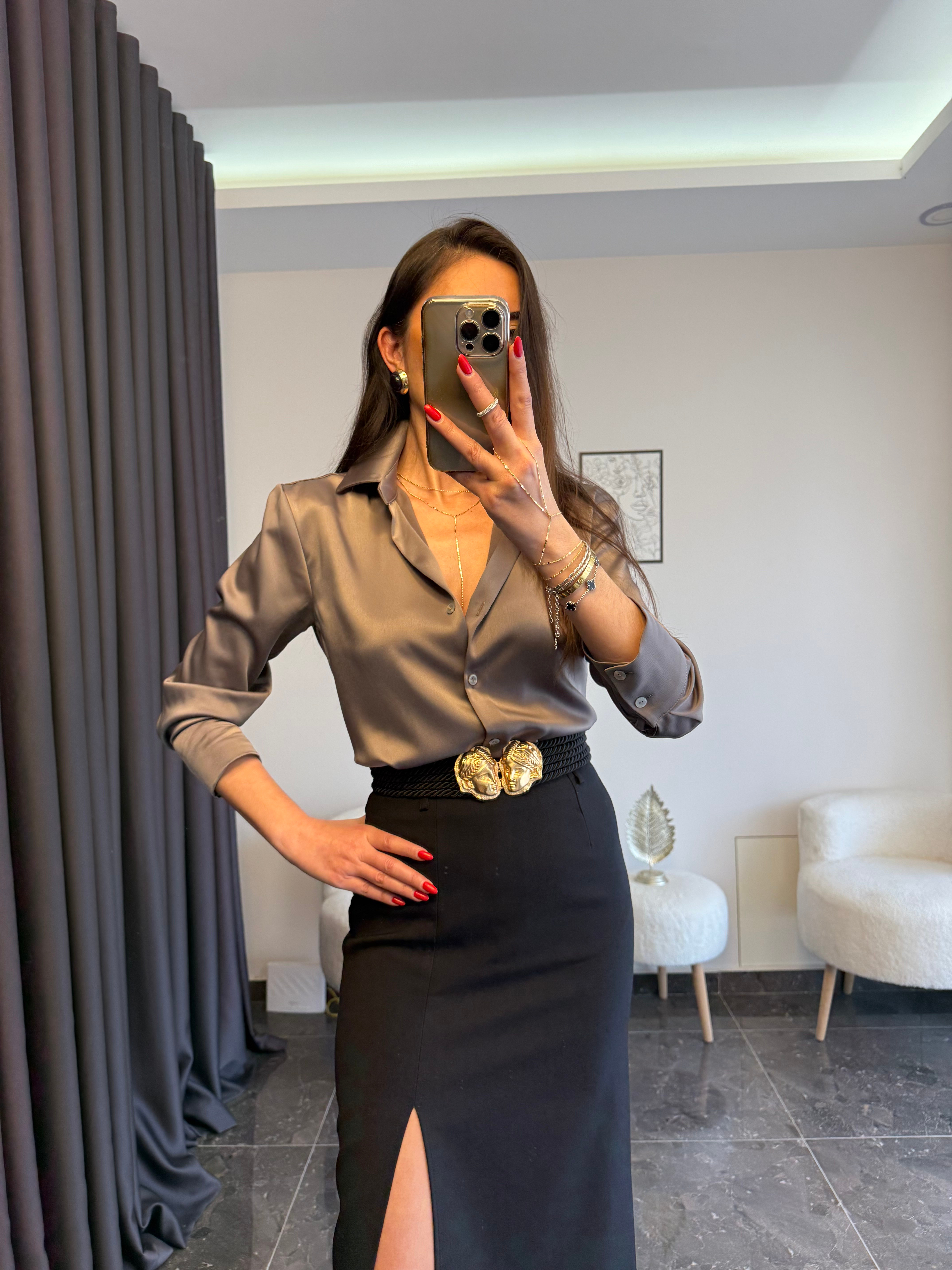 Vizon Premium Saten Gömlek ( ÖN SİPARİŞ KARGO VERİLİŞ 15 EKİM )