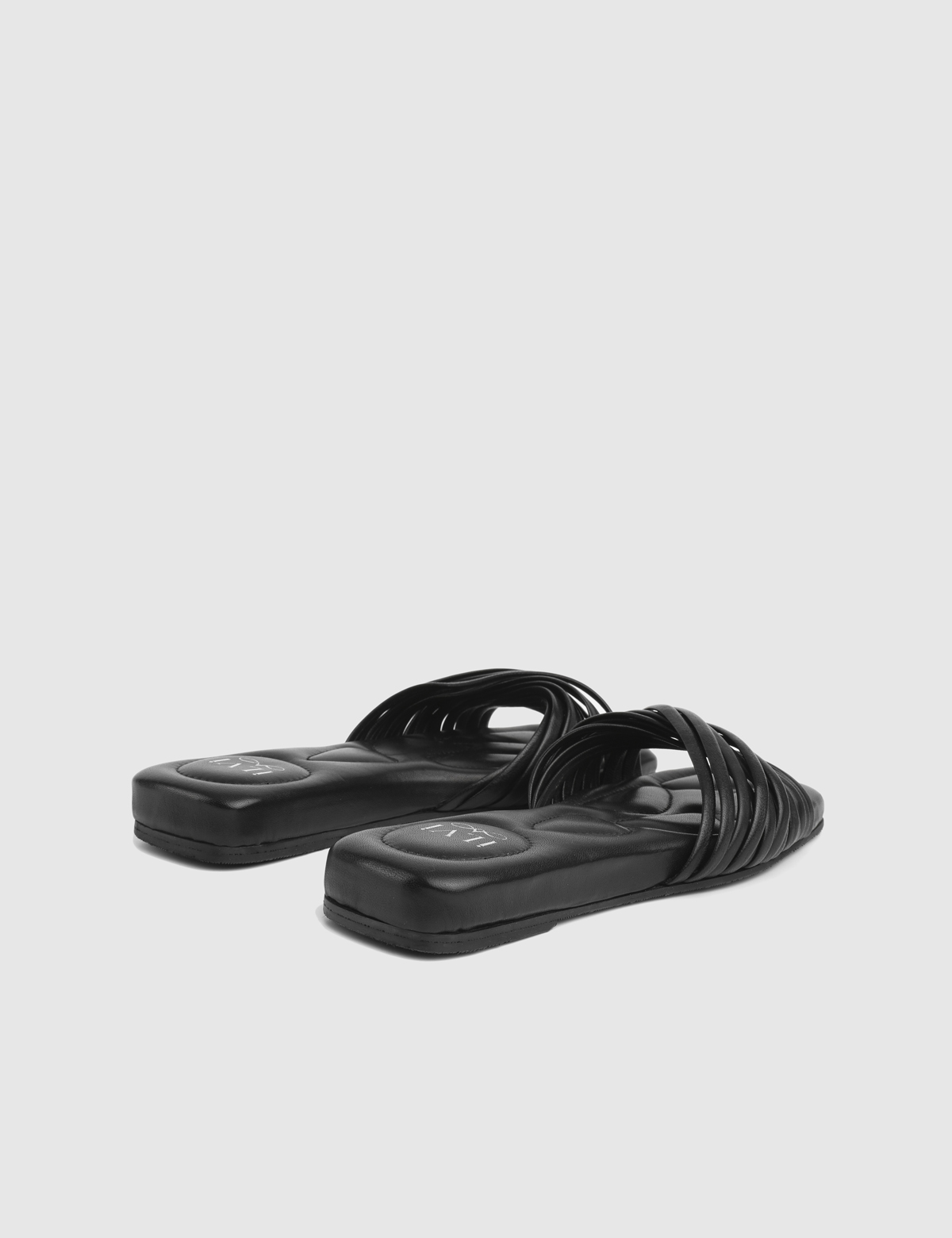 Alder Black Leather Women's Slide