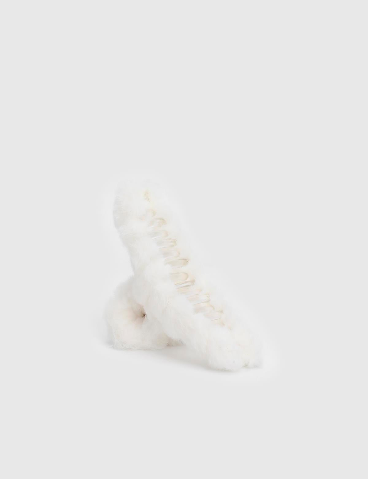 Baryae White Women's Hair Claw Clip