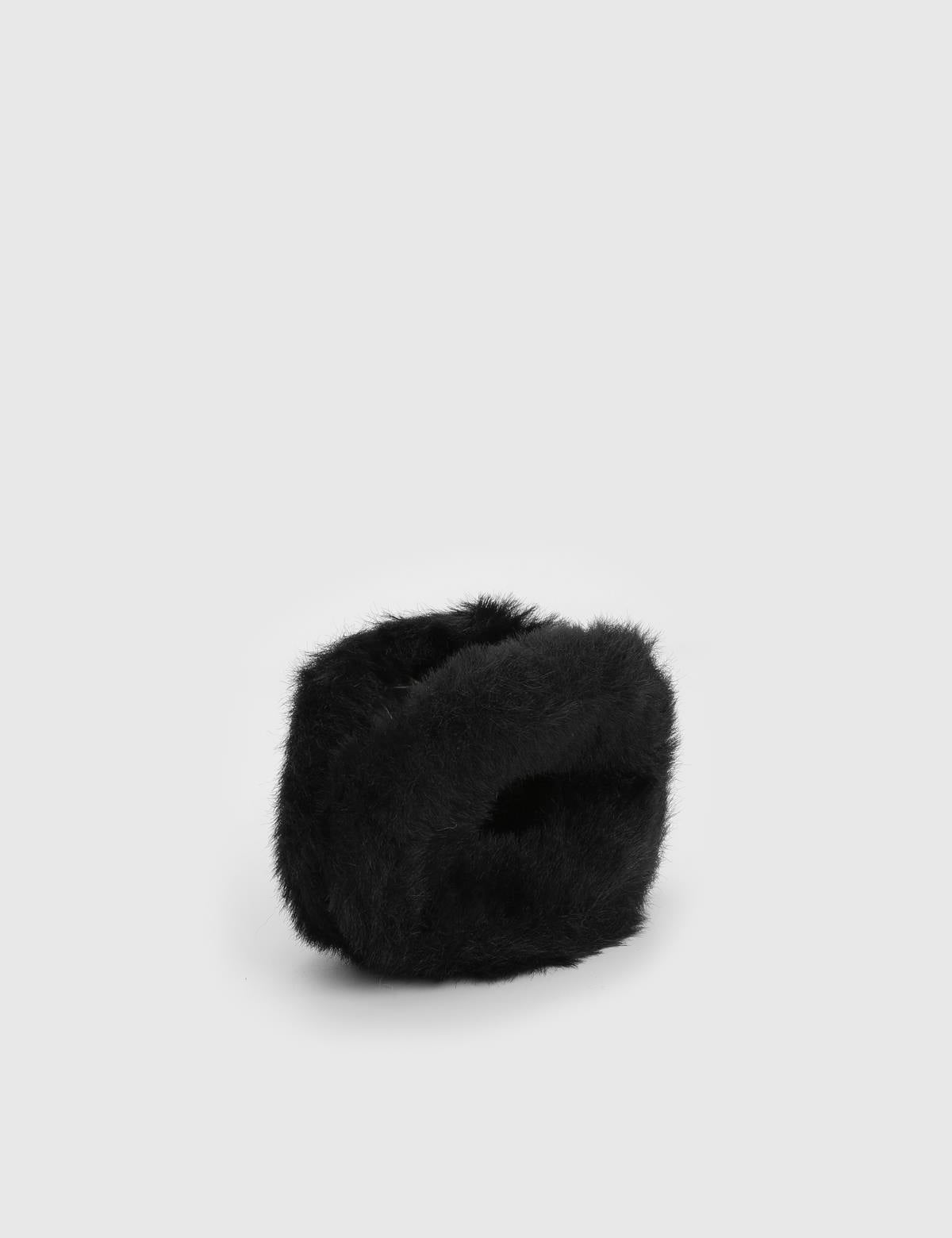 Beline Black Women's Hair Claw Clip