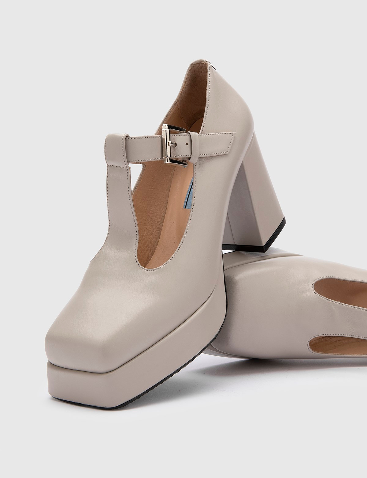 Beny Beige Leather Women's Pump