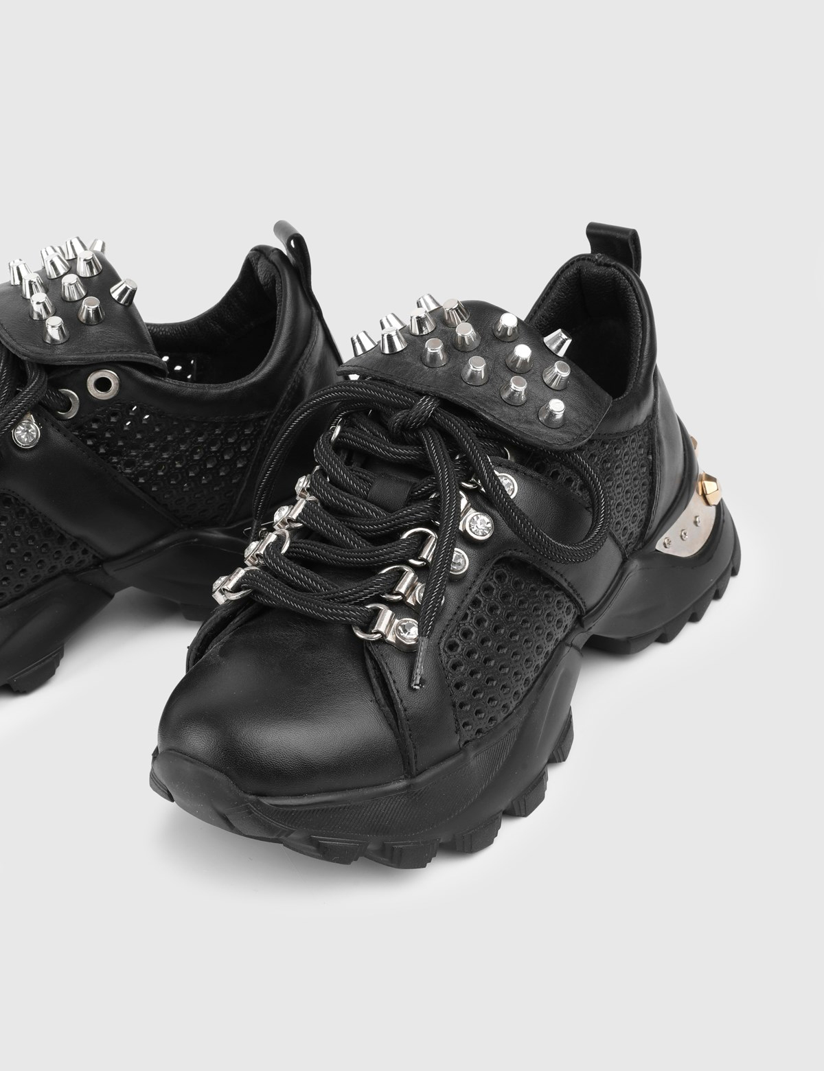 Bronte Black Leather Women's Sneaker