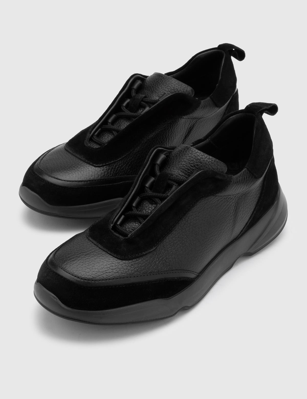 Comgall Black Suede-Black Deer Leather Men's Sneaker