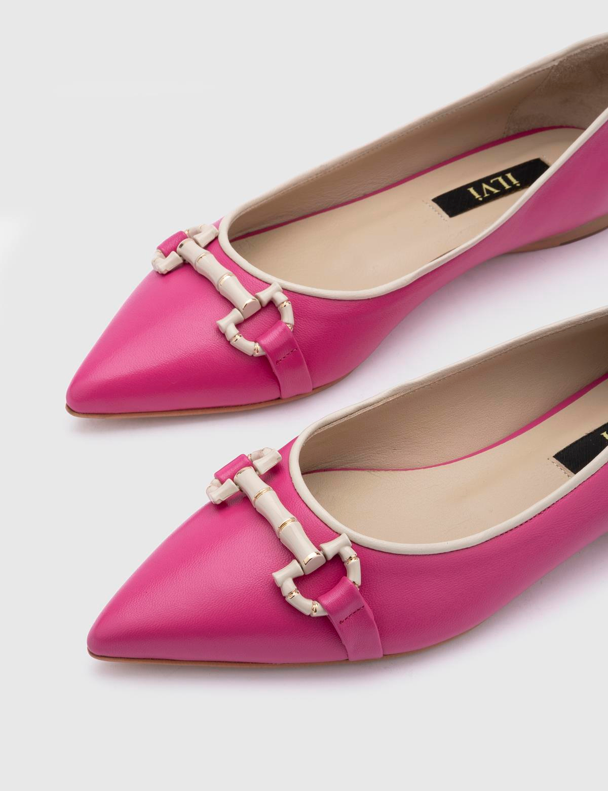 Csilla Fuchsia Leather Women's Ballerina