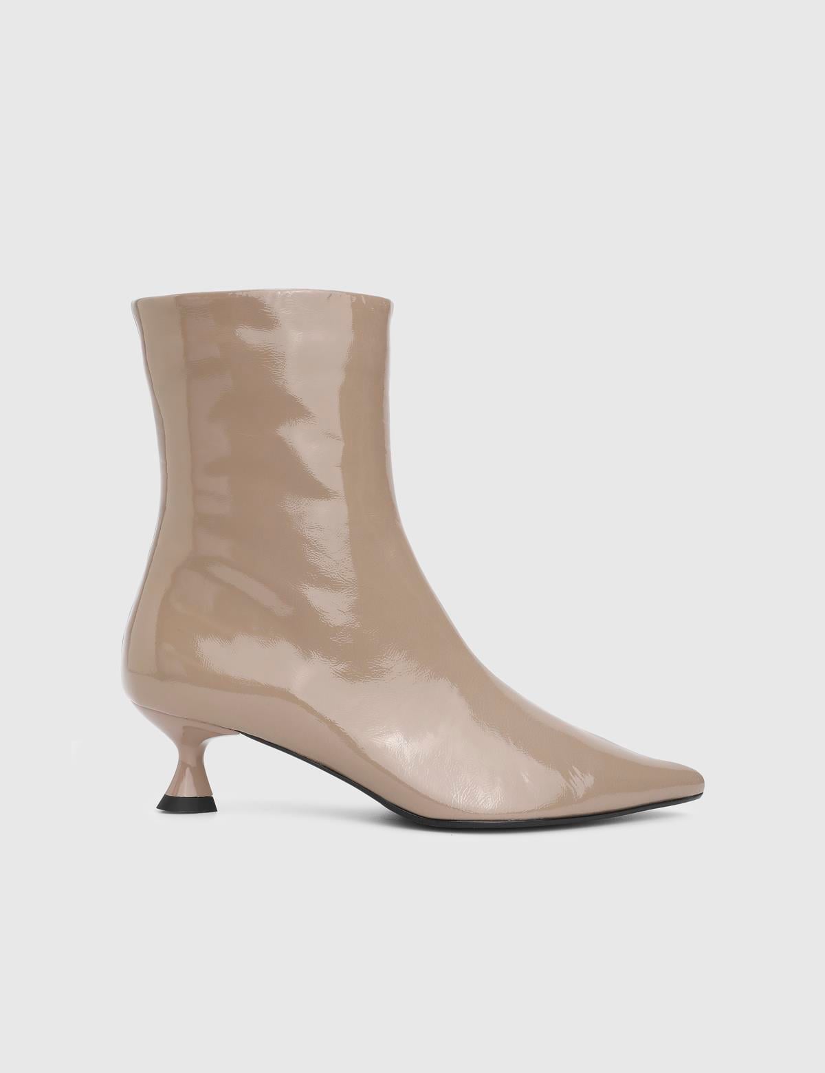 Damian Cream Wrinkled Patent Leather Women's Heeled Boot