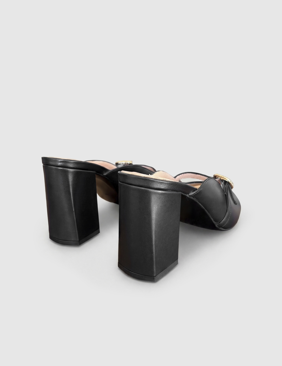 Dielva Black Leather Women's Heeled Slide