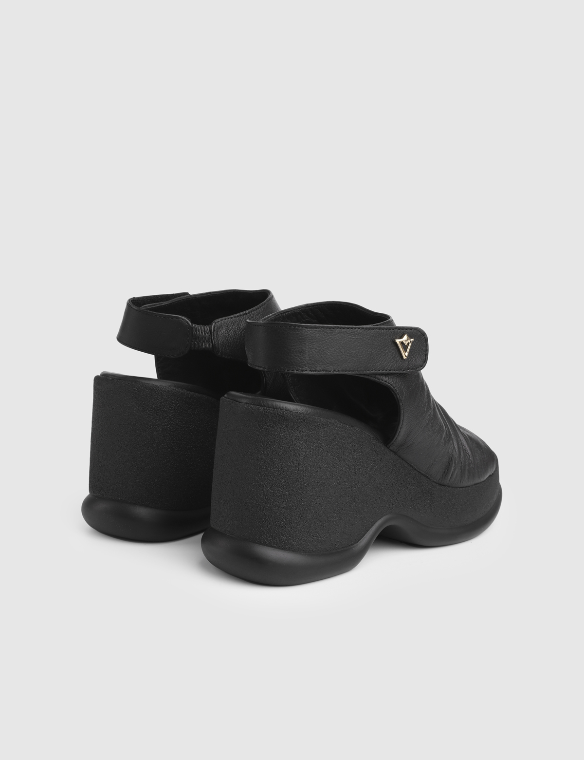 Drina Black Leather Women's Heeled Sandal