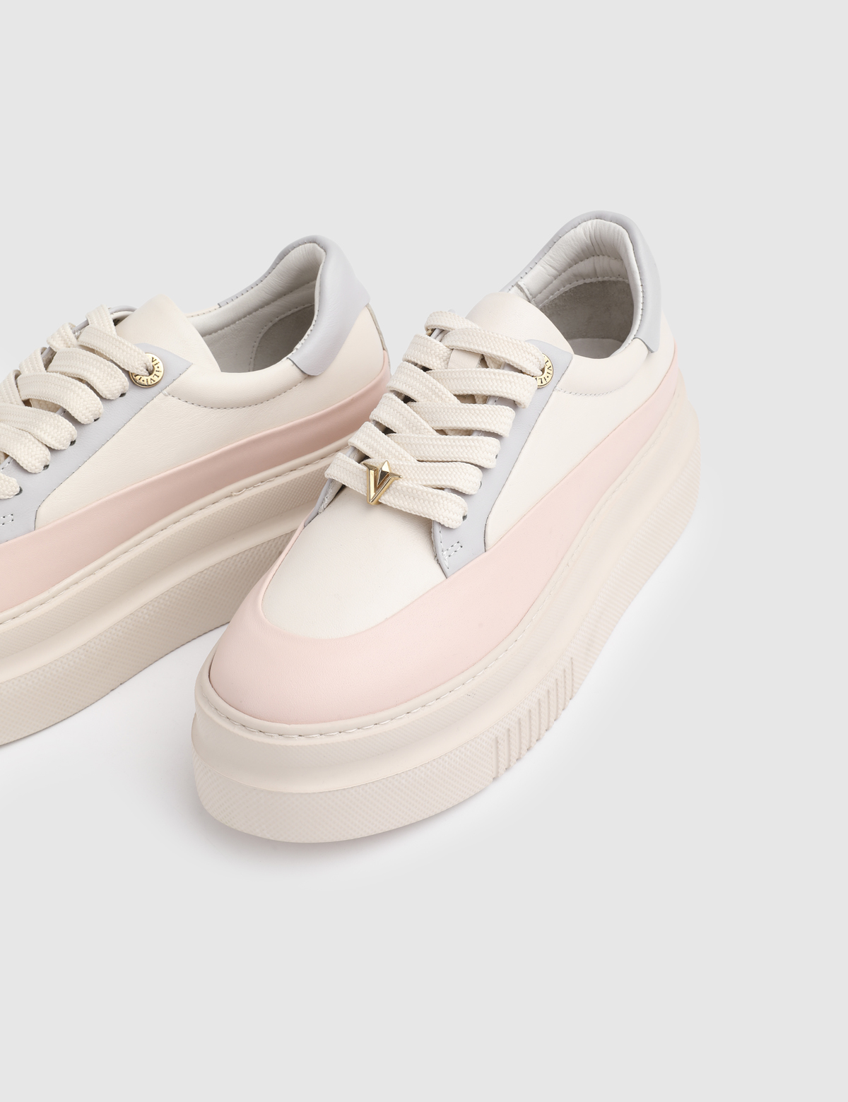 Elke Beige Leather Women's Sneaker