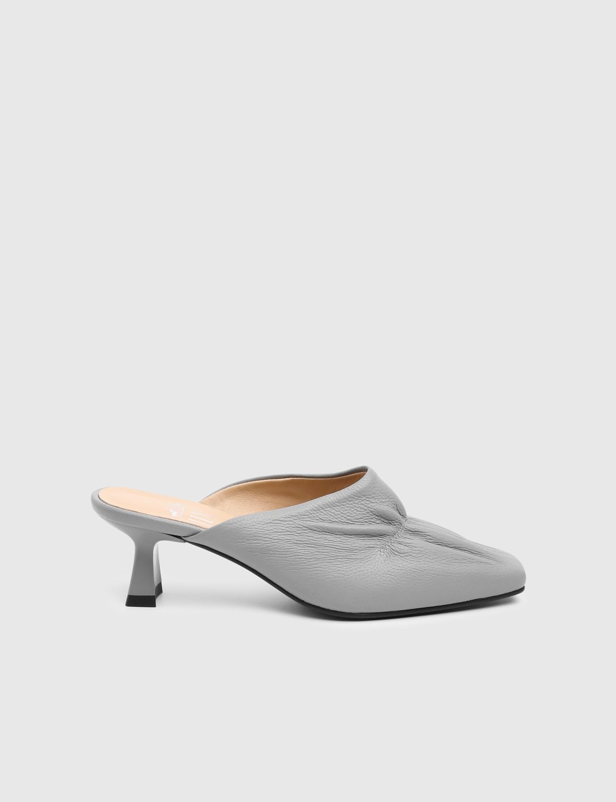 Estrella Grey Leather Women's Slide
