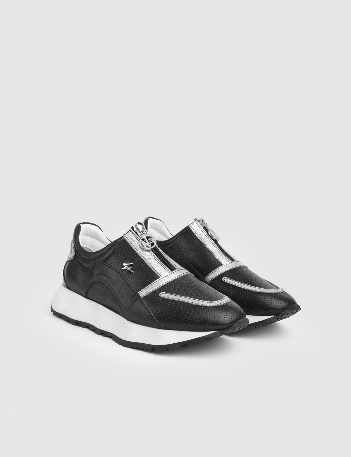 Faro Black Leather Women's Sneaker