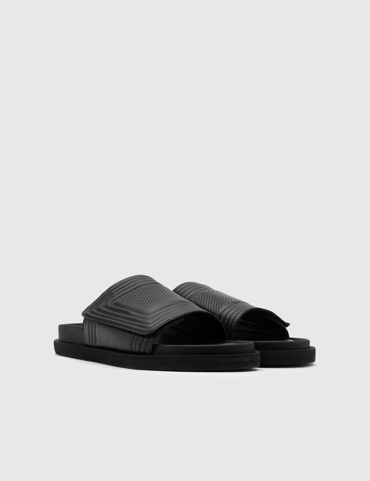Fulvio Black Leather Men's Slipper