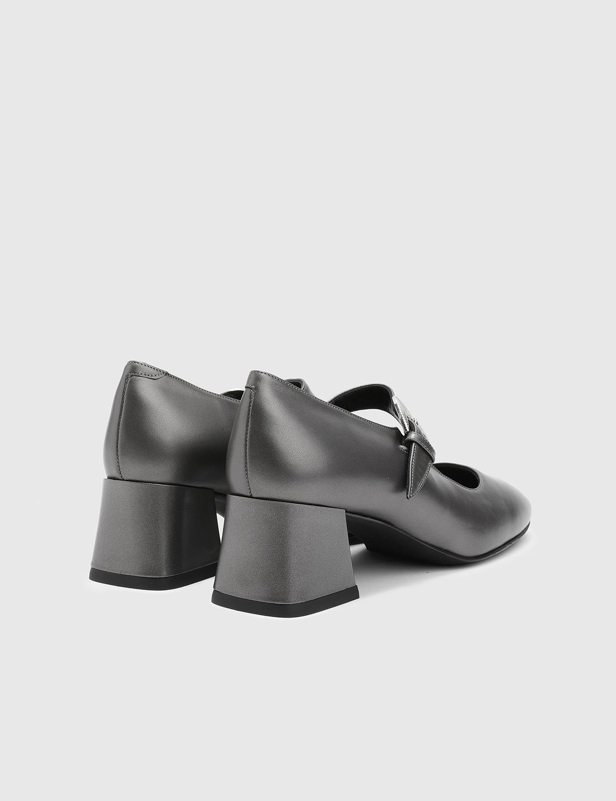 Geurt Silver Patent Leather Women's Pump