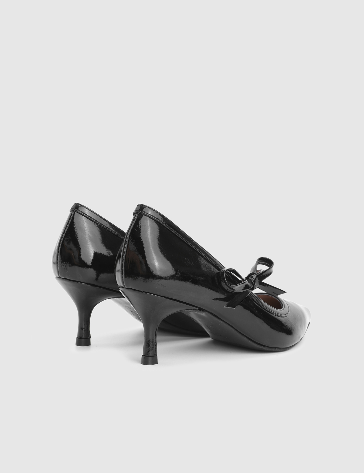 Henna Black Patent Leather Women's Pump