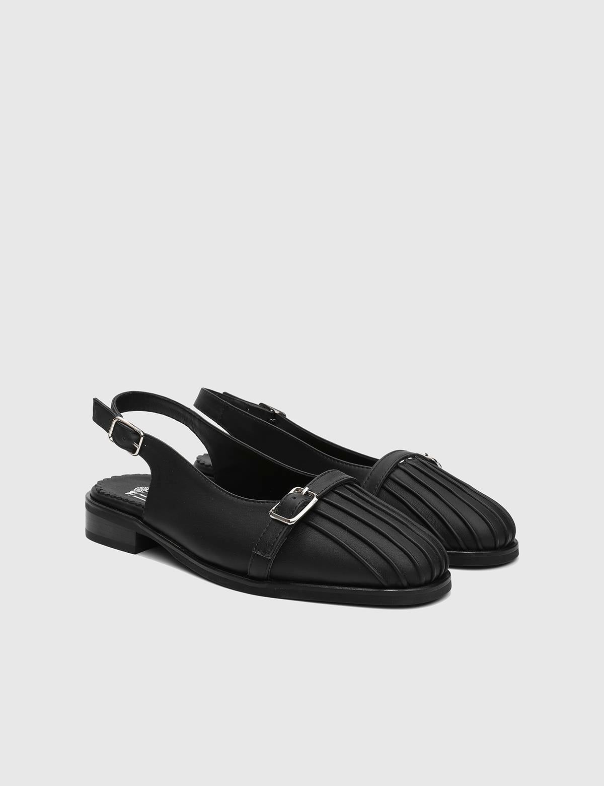 Jodie Black Leather Women's Sandal