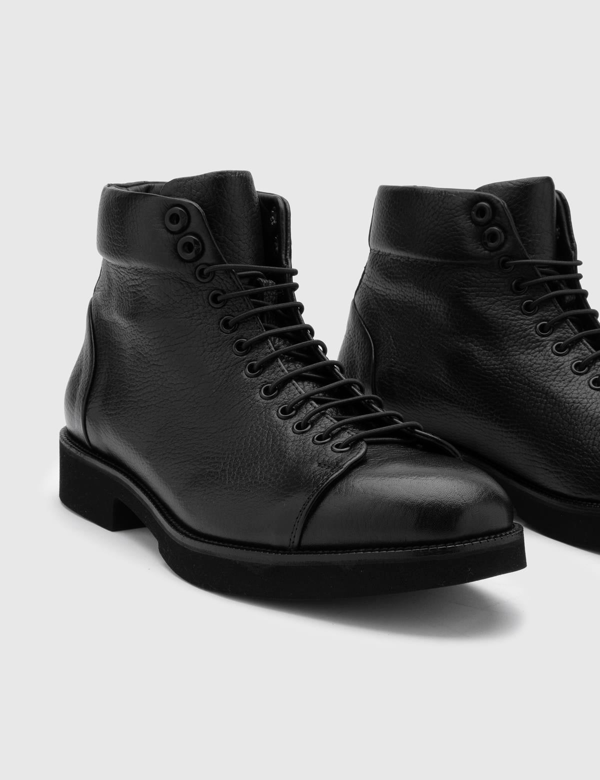 Kai Black Deer Leather Men's Boot