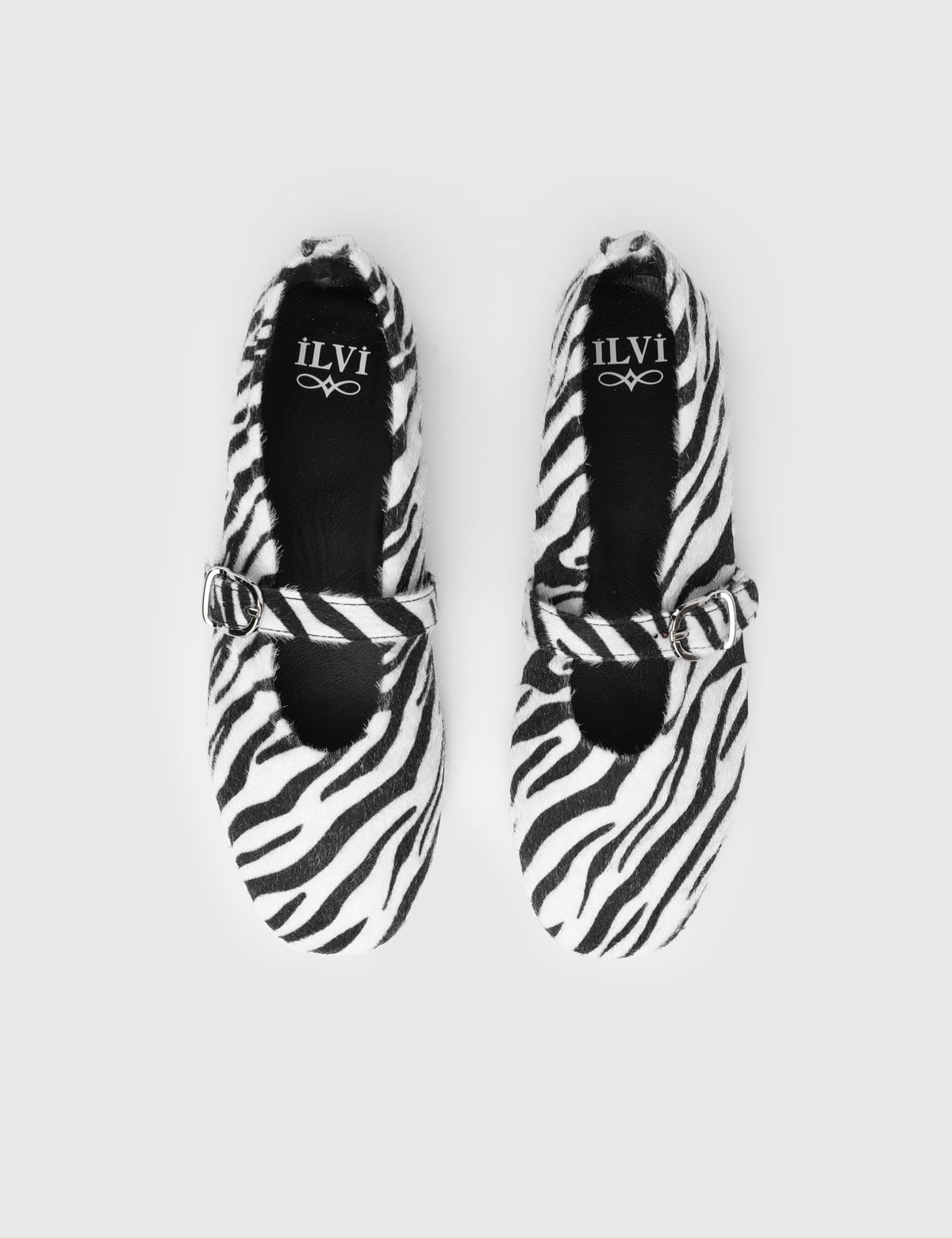 Kairi Kadın Babet Zebra