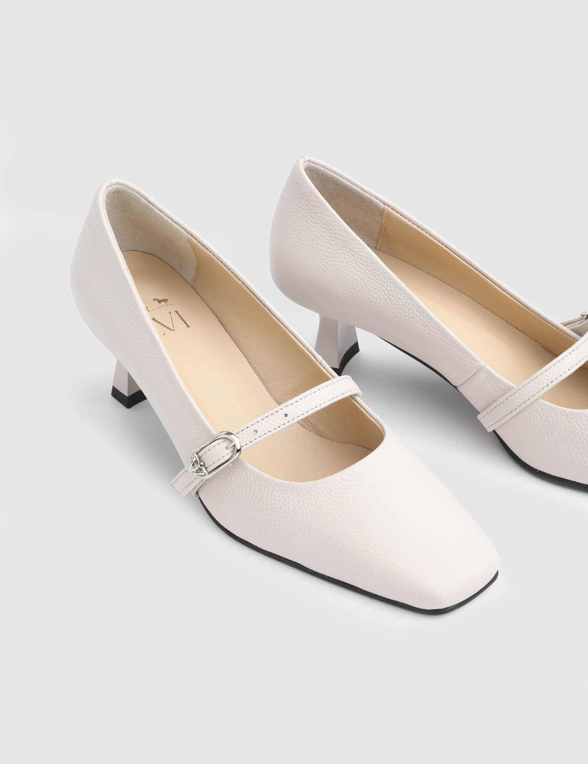 Karyn Cream Floater Leather Women's Pump