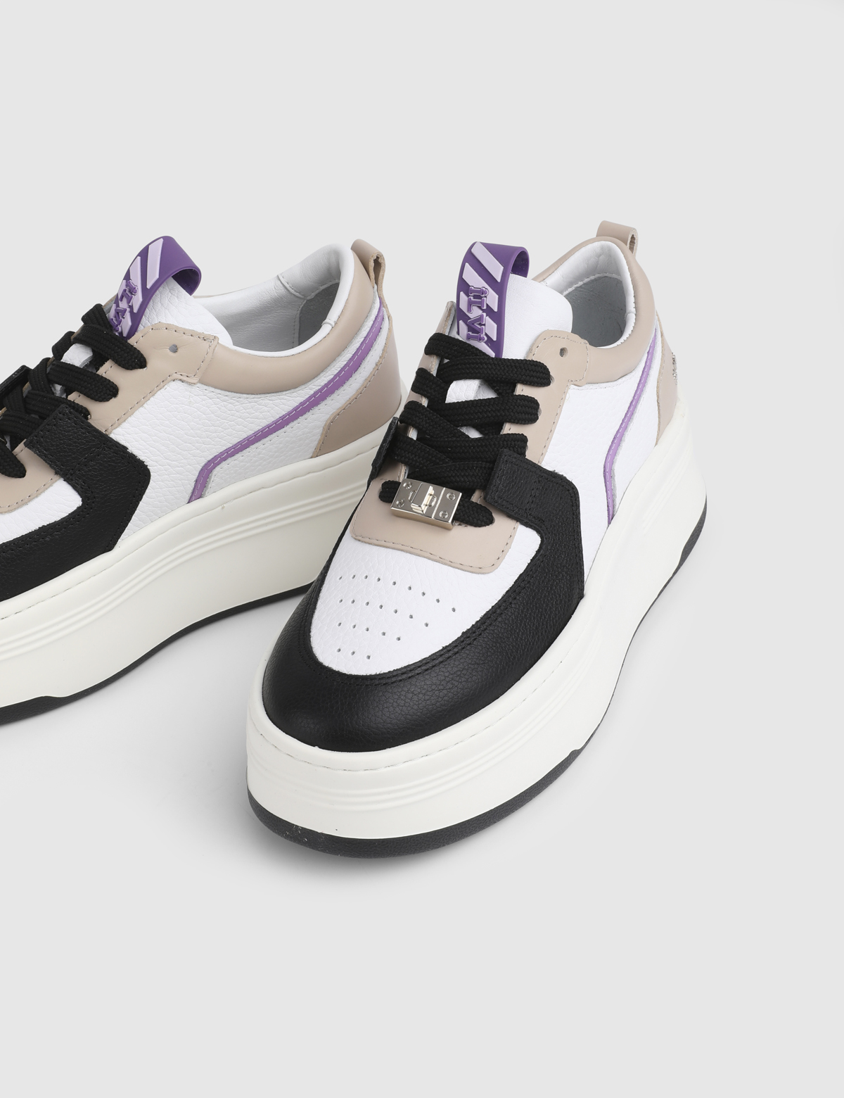 Kato Beige Leather Women's Sneaker