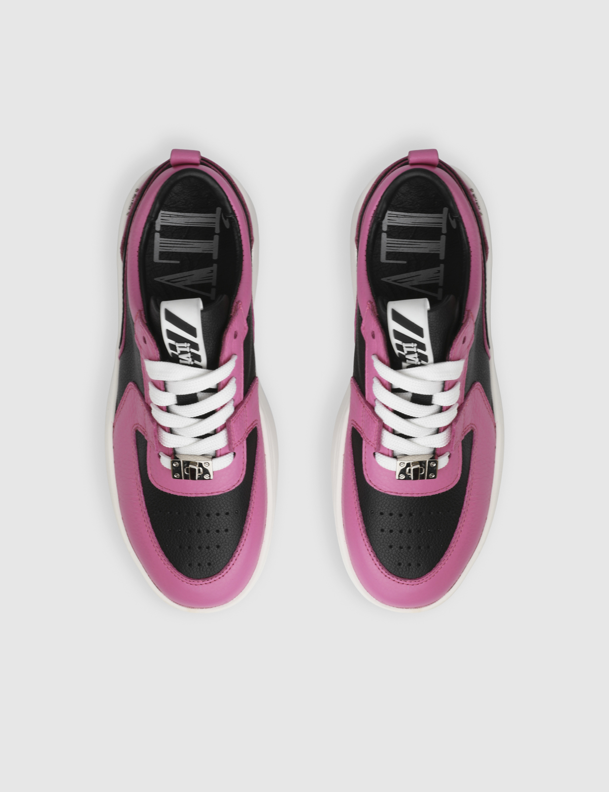 Kato Fuchsia Leather Women's Sneaker
