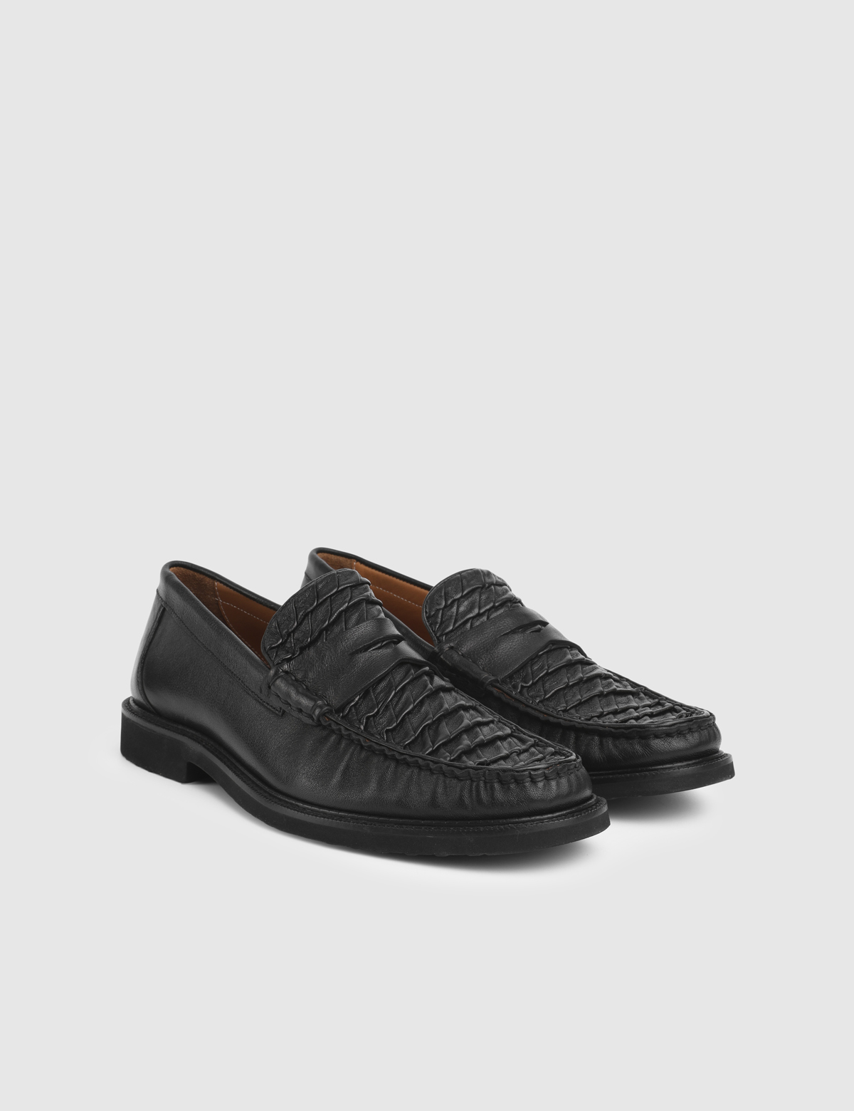 Lark Black Buffalo Leather Men's Classic Shoe