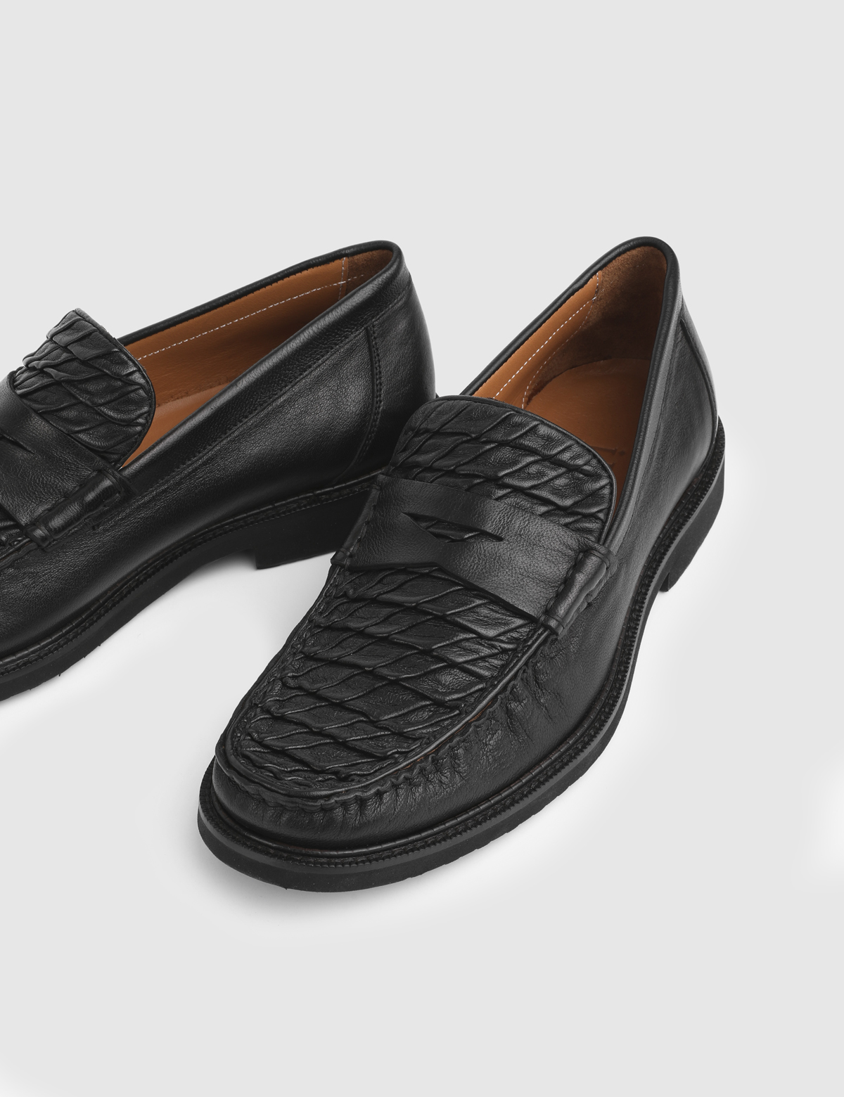 Lark Black Buffalo Leather Men's Classic Shoe