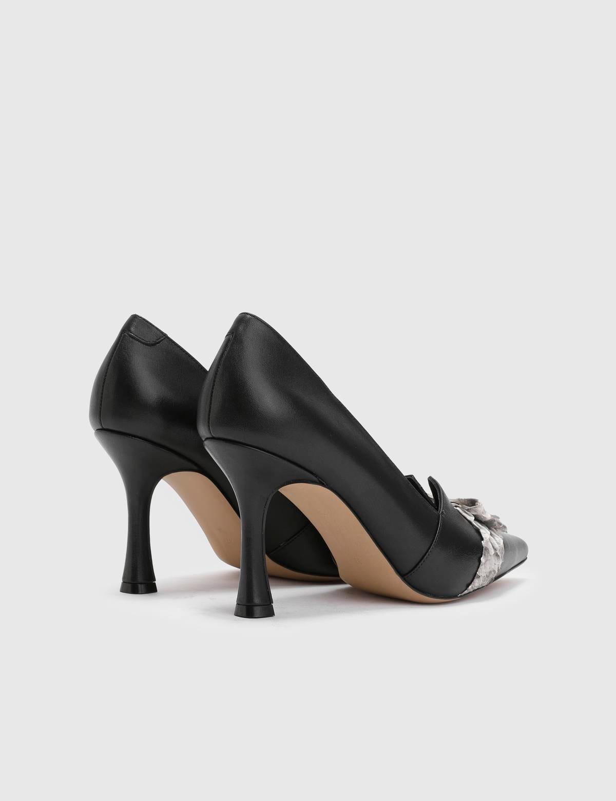 Mayne Black Leather Women's Pump