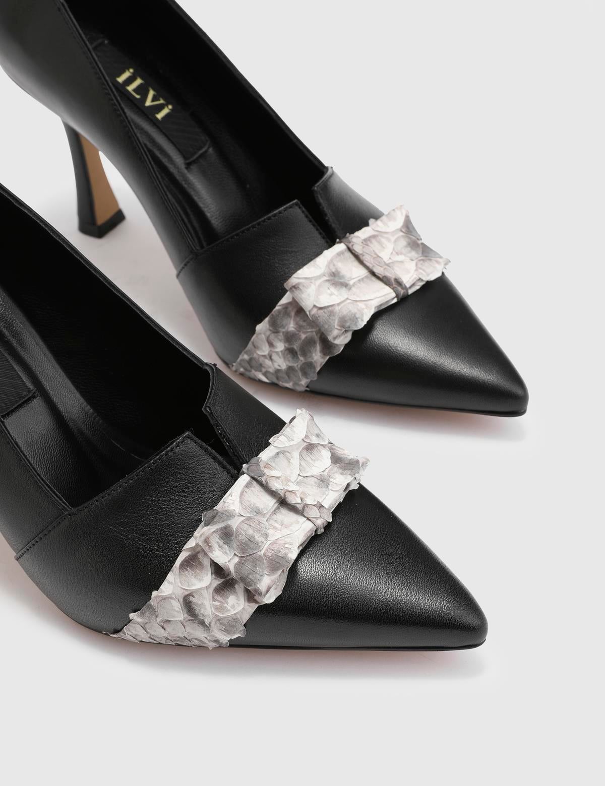 Mayne Black Leather Women's Pump