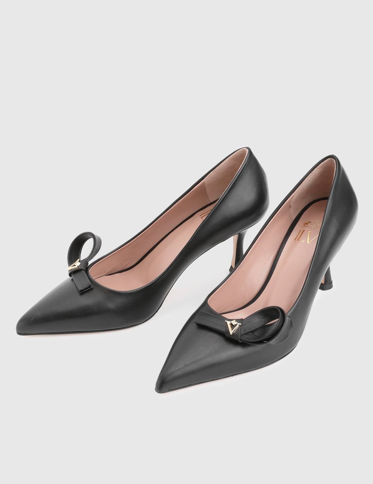 Merisa Black Leather Women's Pump