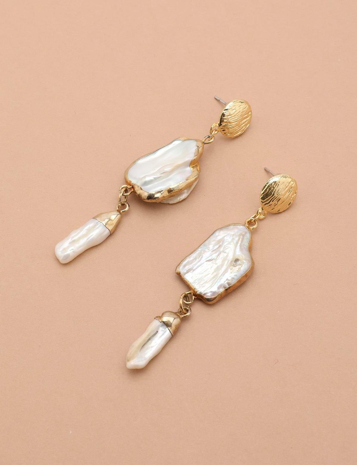 Noemia Gold Pearl Women's Earrings