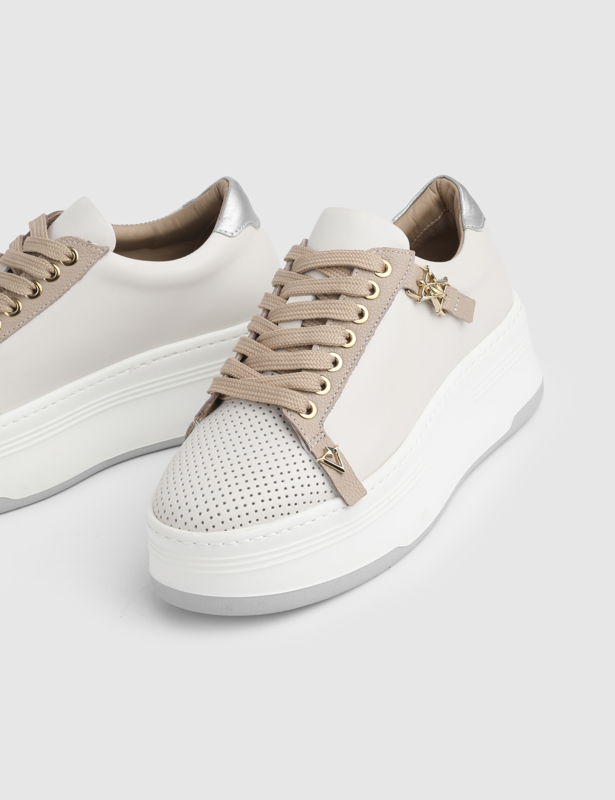Nova Cream Leather Women's Sneaker