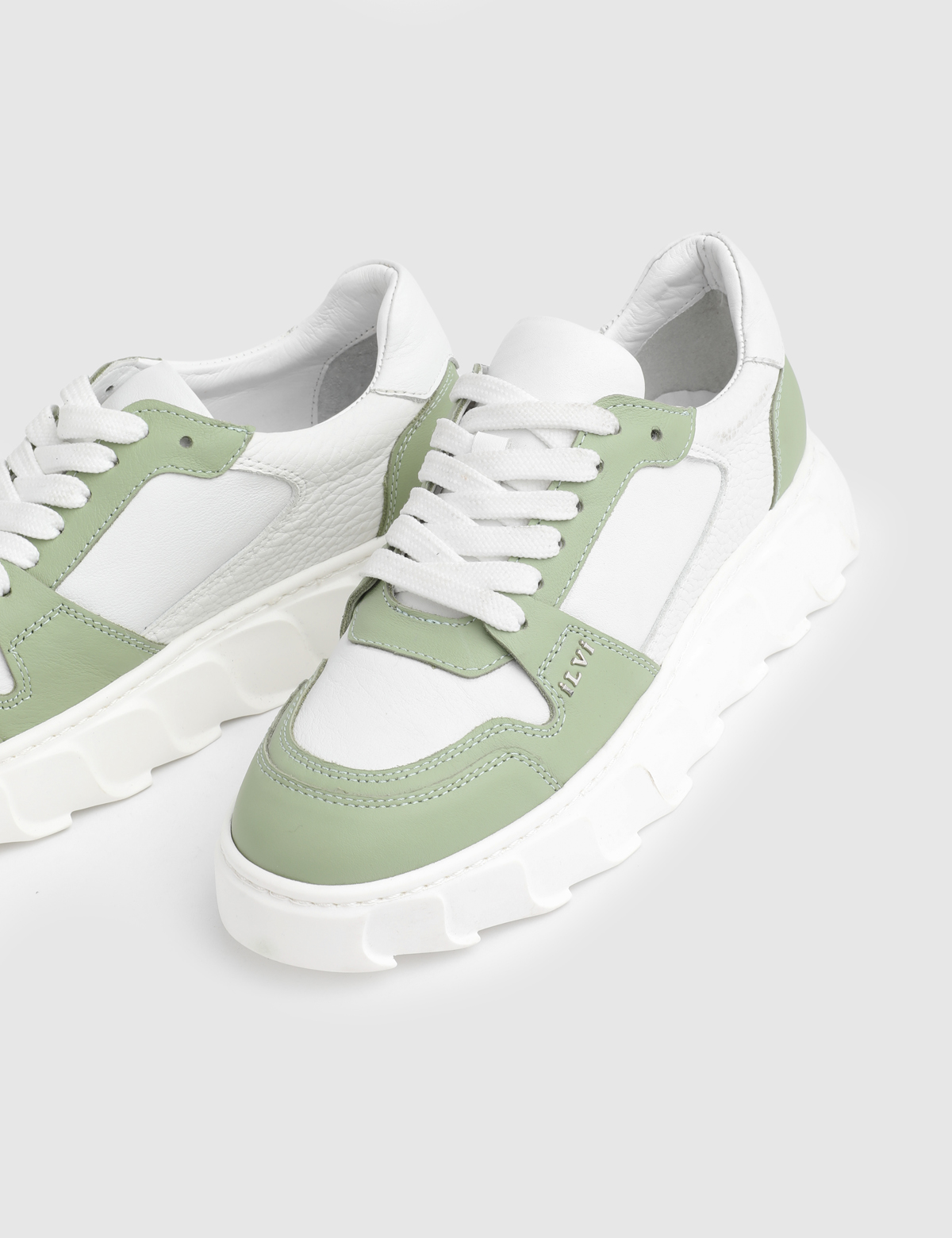 Oslo White Leather Women's Sneaker