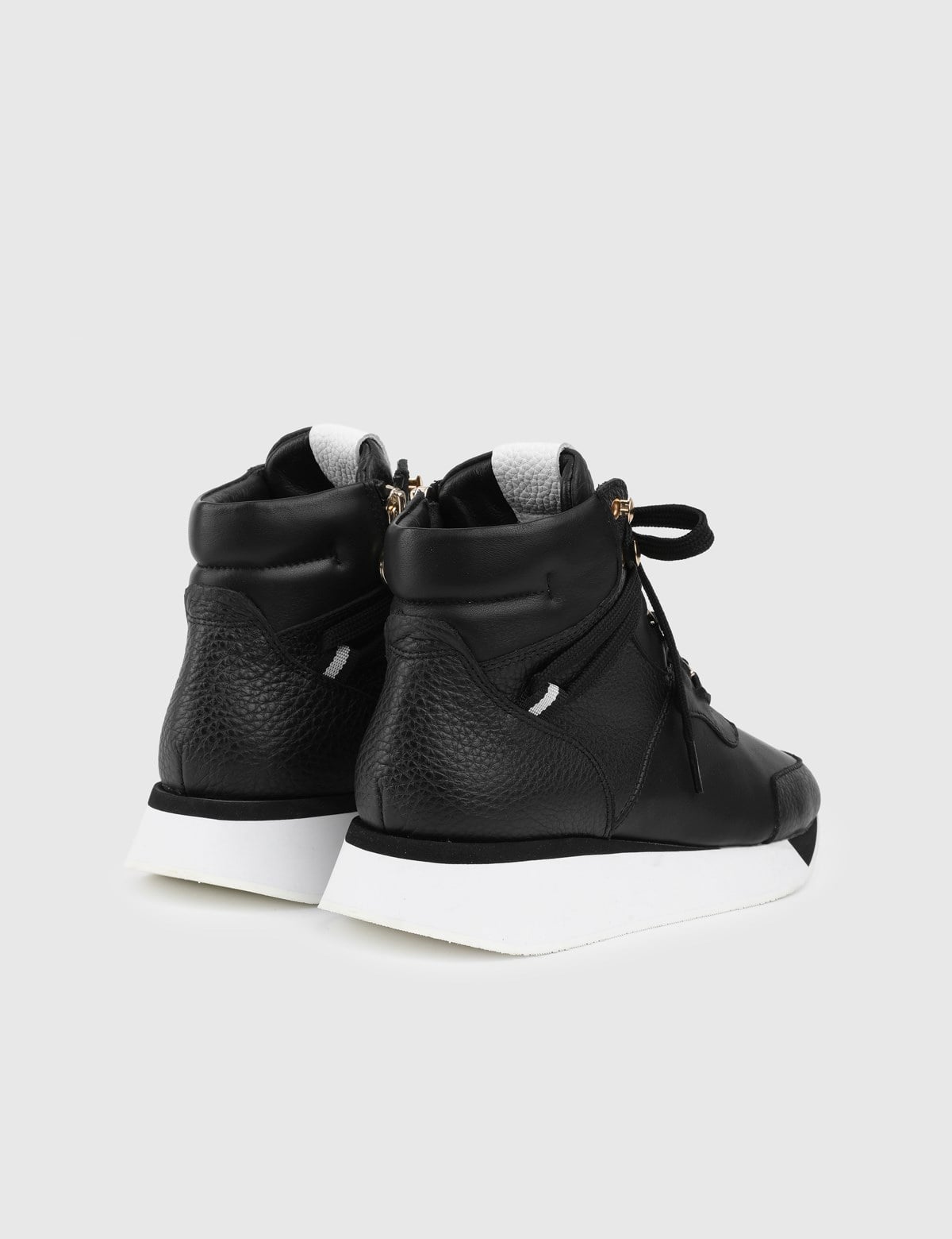Oz Black Leather Women's Boot
