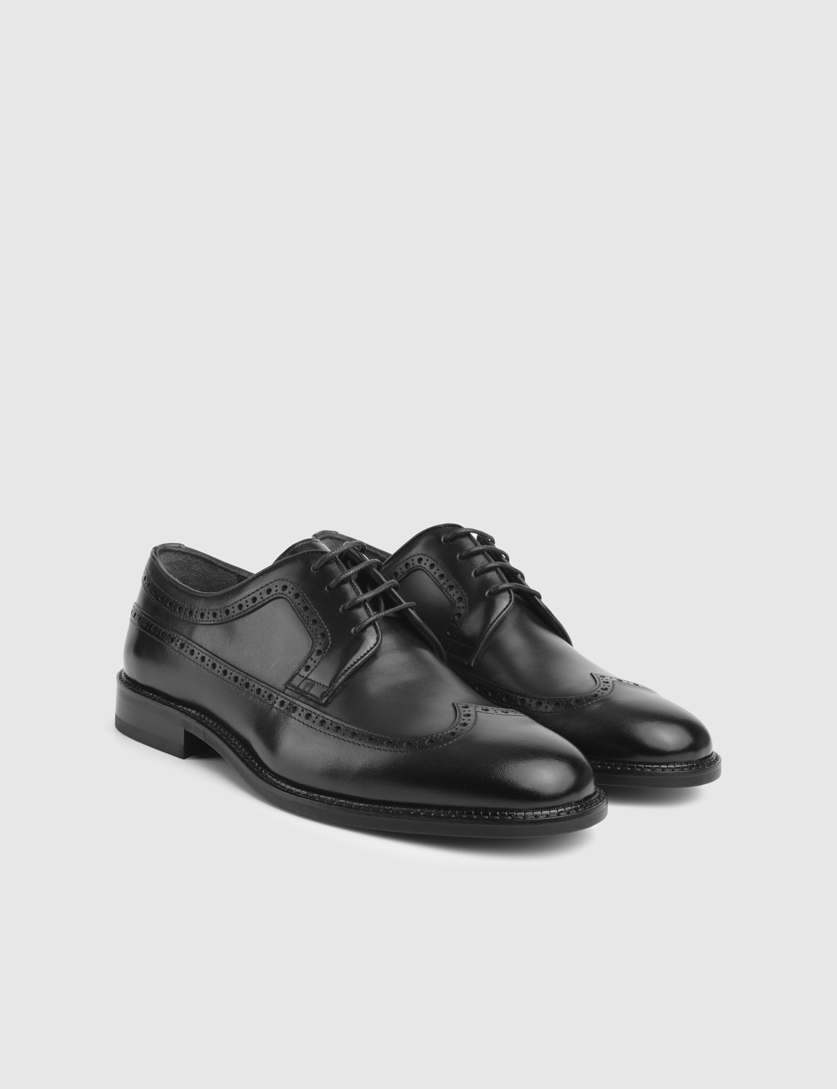 Pieter Black Leather Men's Classic Shoe