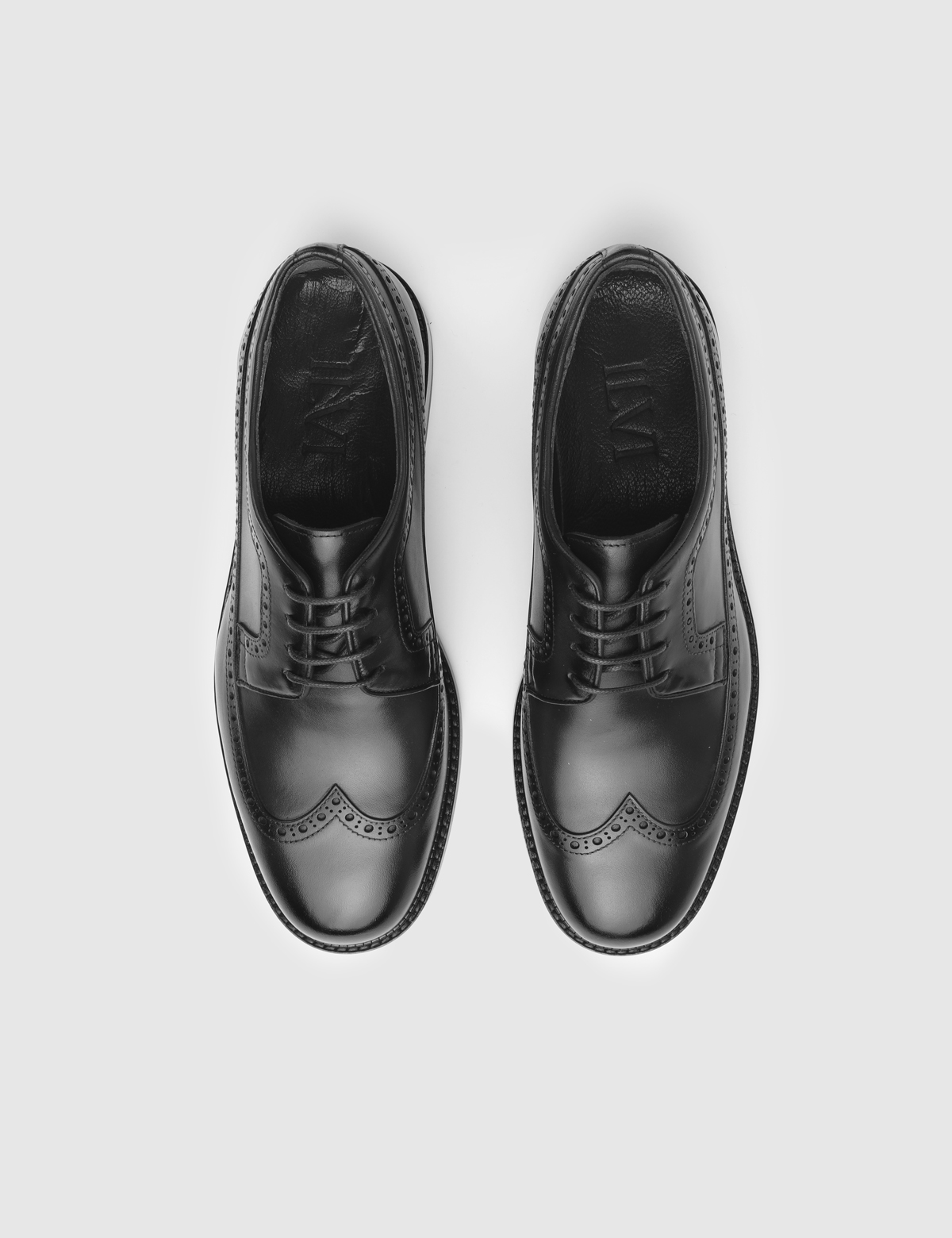 Pieter Black Leather Men's Classic Shoe