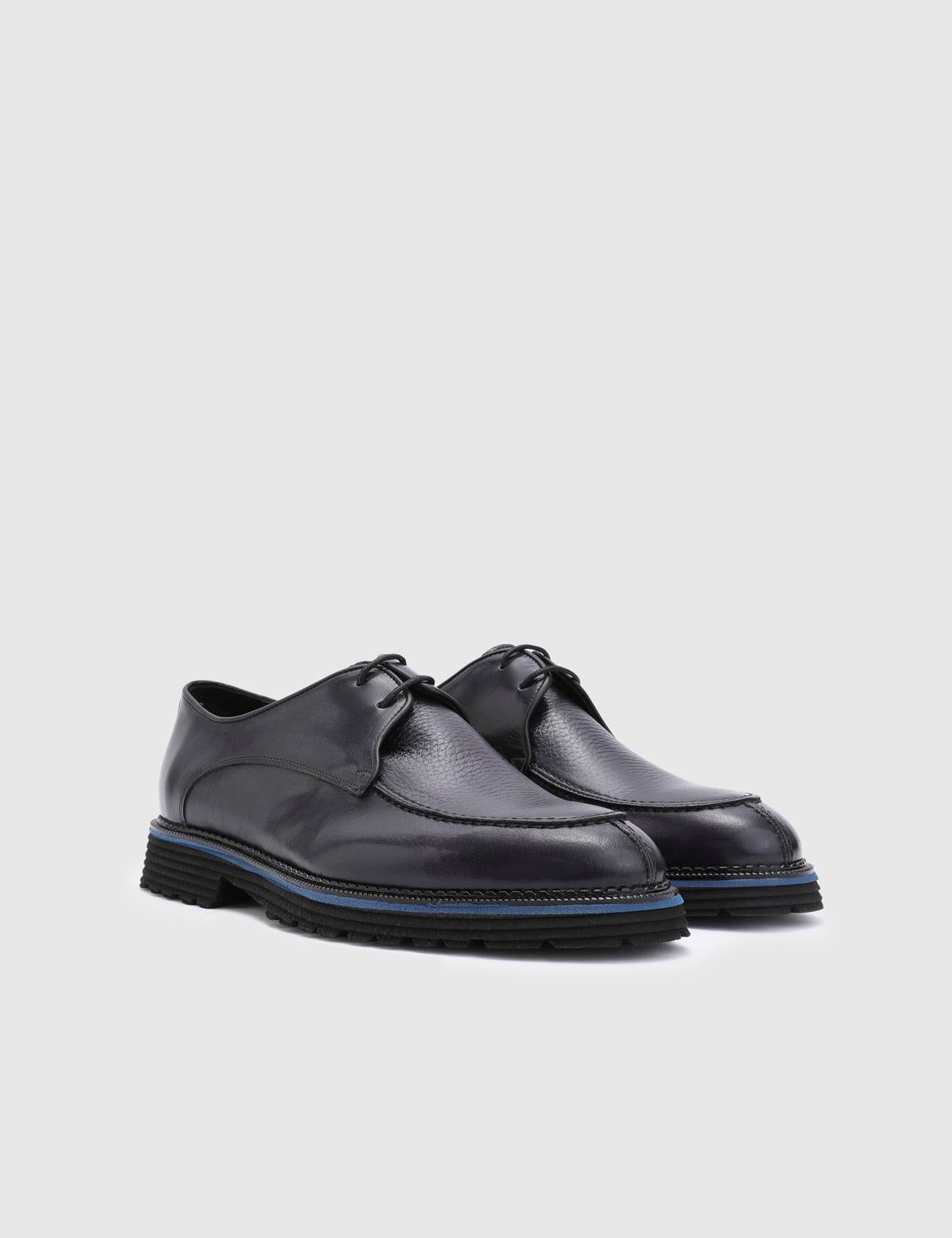 Reagan Navy Blue Leather Men's Daily Shoe