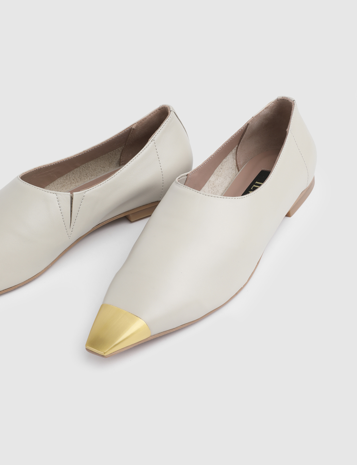 Ridge Beige Leather Women's Pump