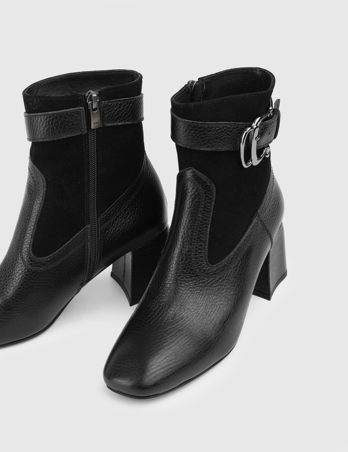 Sable Black Leather Women's Heeled Boot