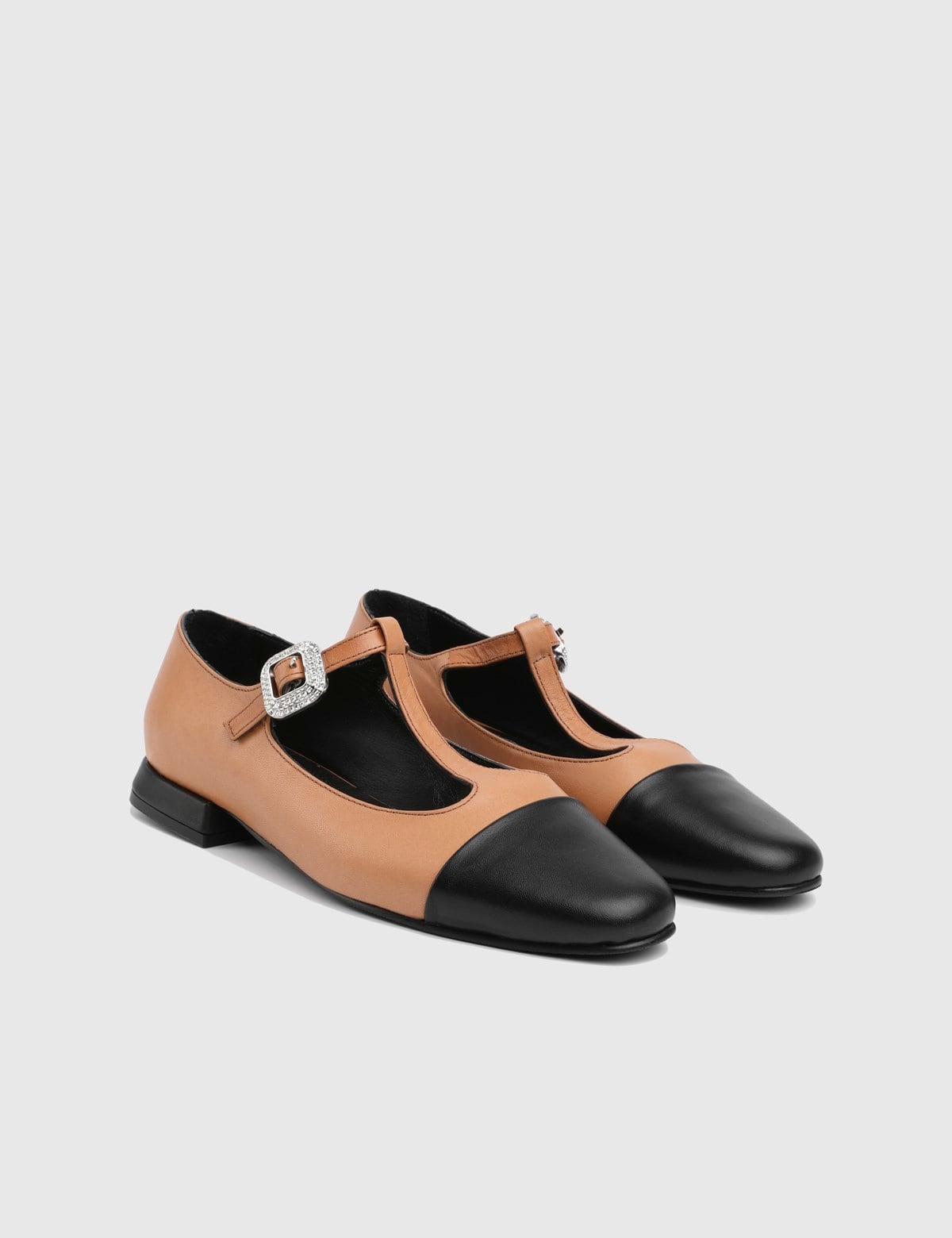 Vairin Camel Leather Women's Ballerina